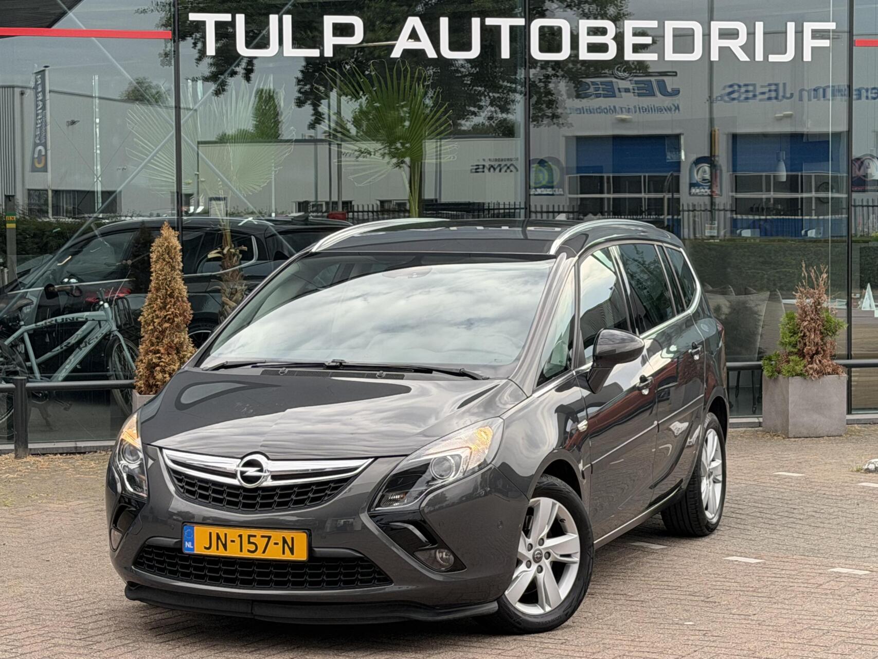 Foto van Opel Zafira Tourer