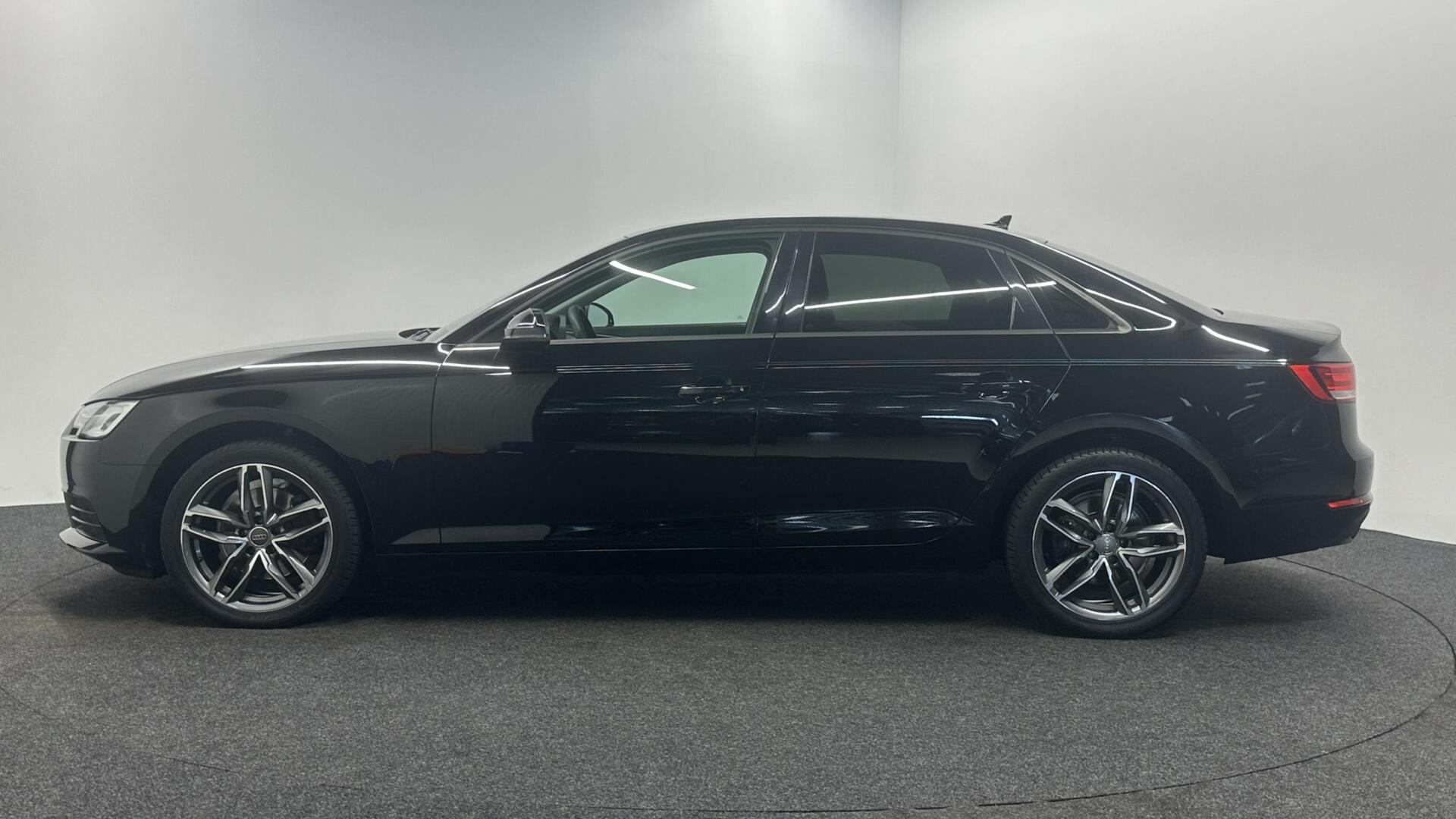 Foto van Audi A4 Limousine