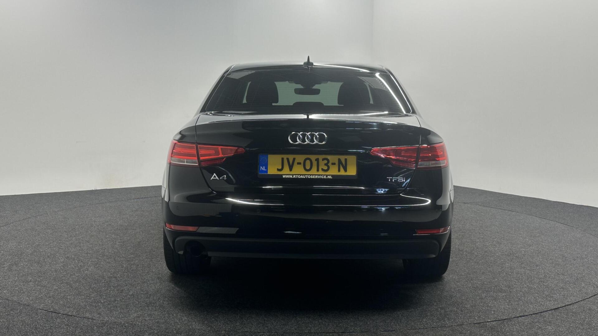 Foto van Audi A4 Limousine