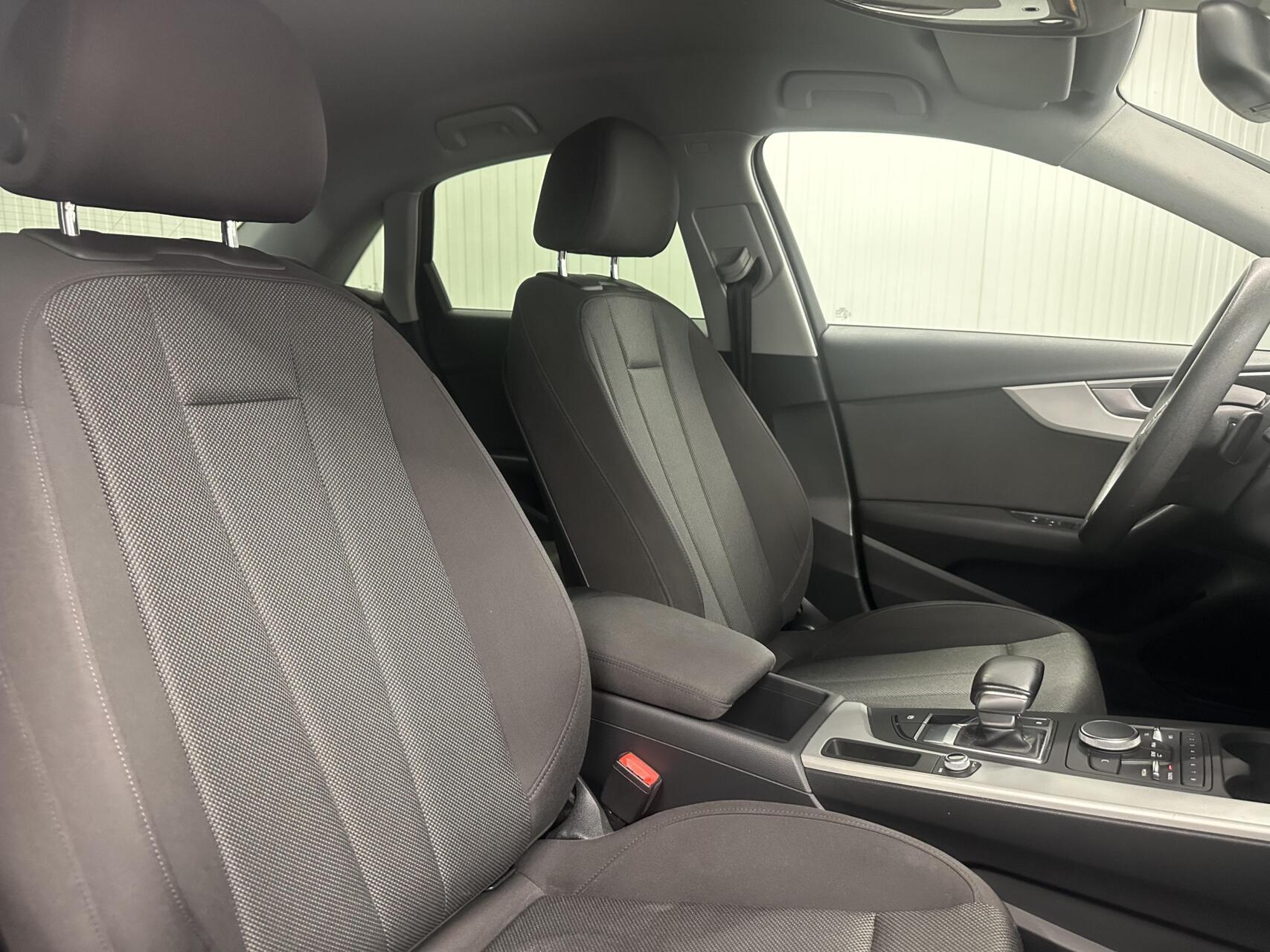 Foto van Audi A4 Limousine