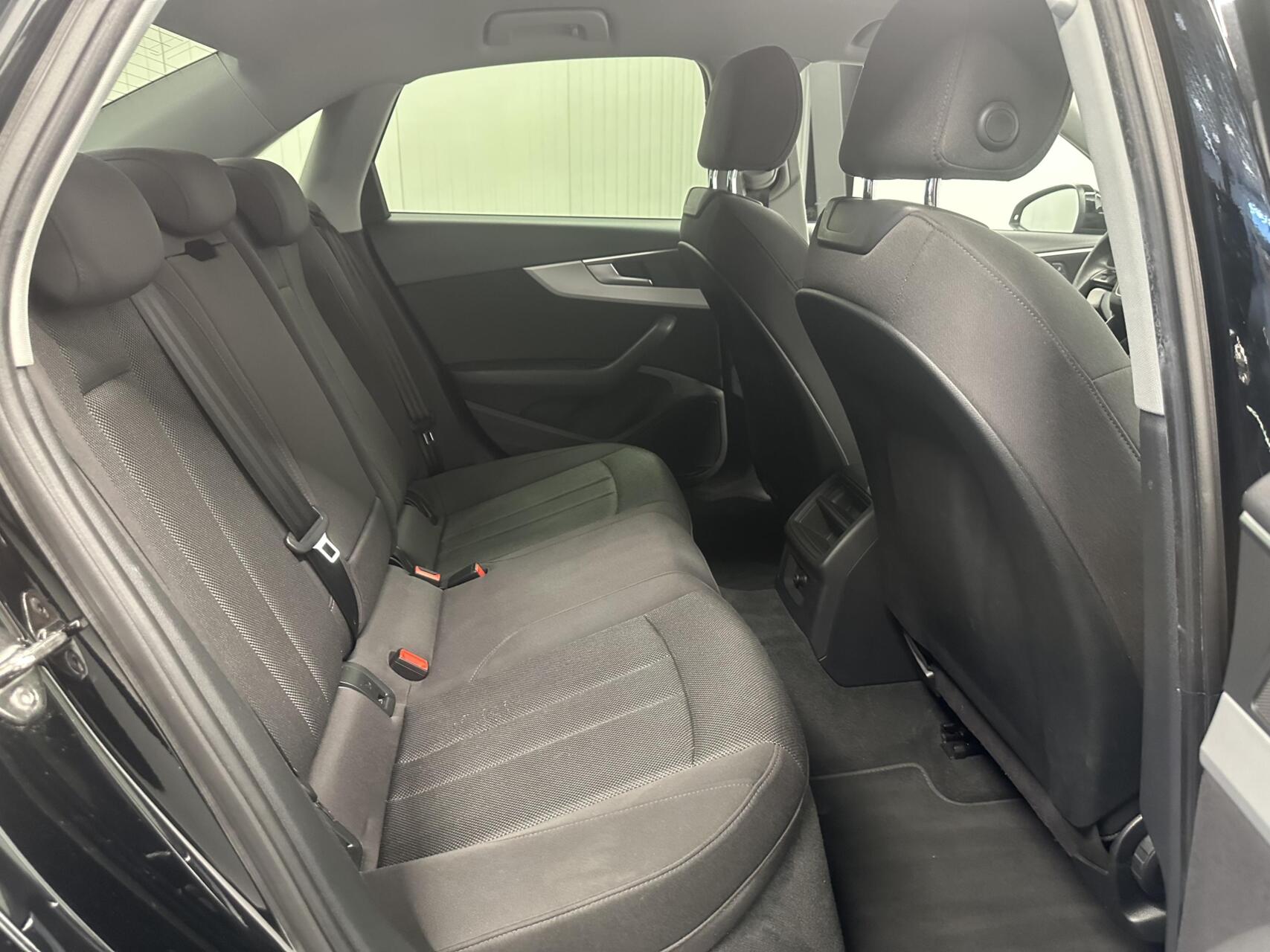 Foto van Audi A4 Limousine