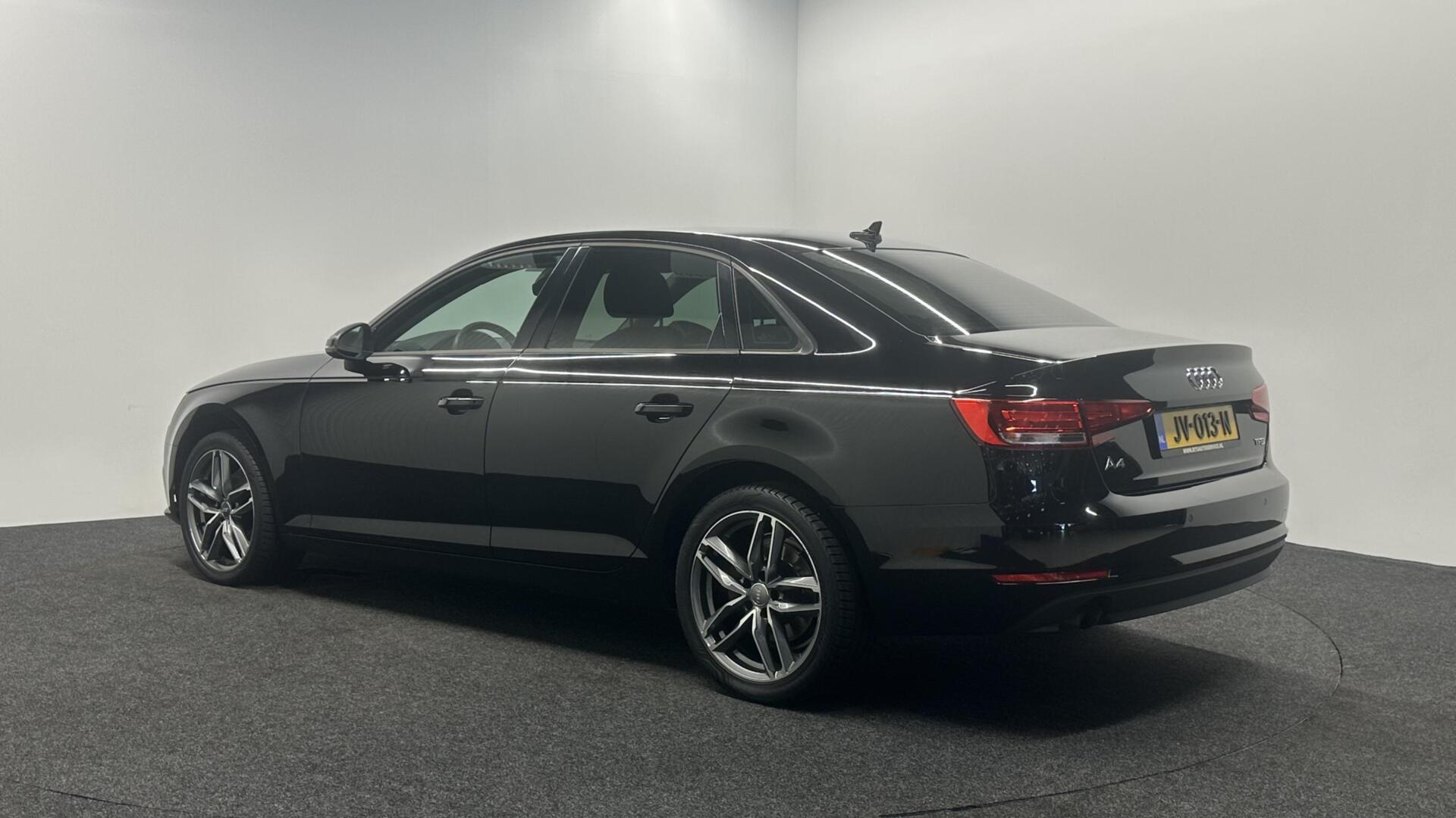 Foto van Audi A4 Limousine