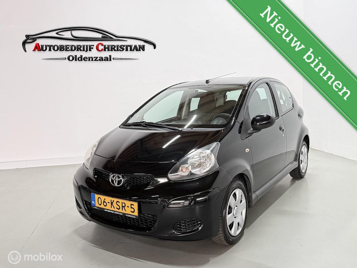 Toyota Toyota Aygo 1.0-12V Comfort | AIRCO | 5D 2010 - voorkant