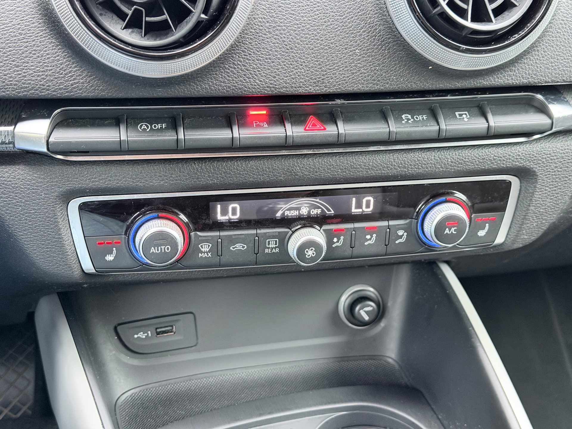 Foto van Audi A3 Limousine