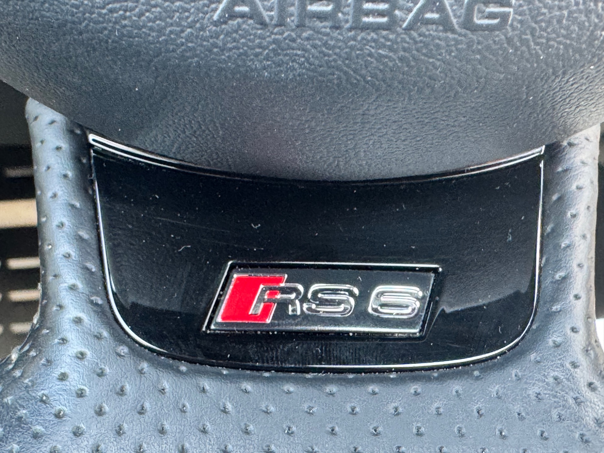 Foto van Audi RS 6 Avant Performance