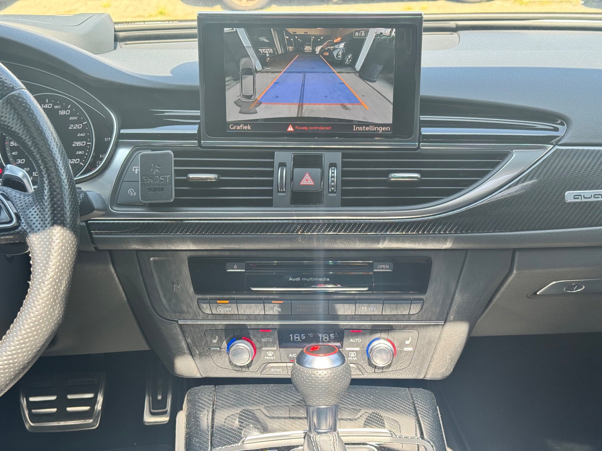 Foto van Audi RS 6 Avant Performance