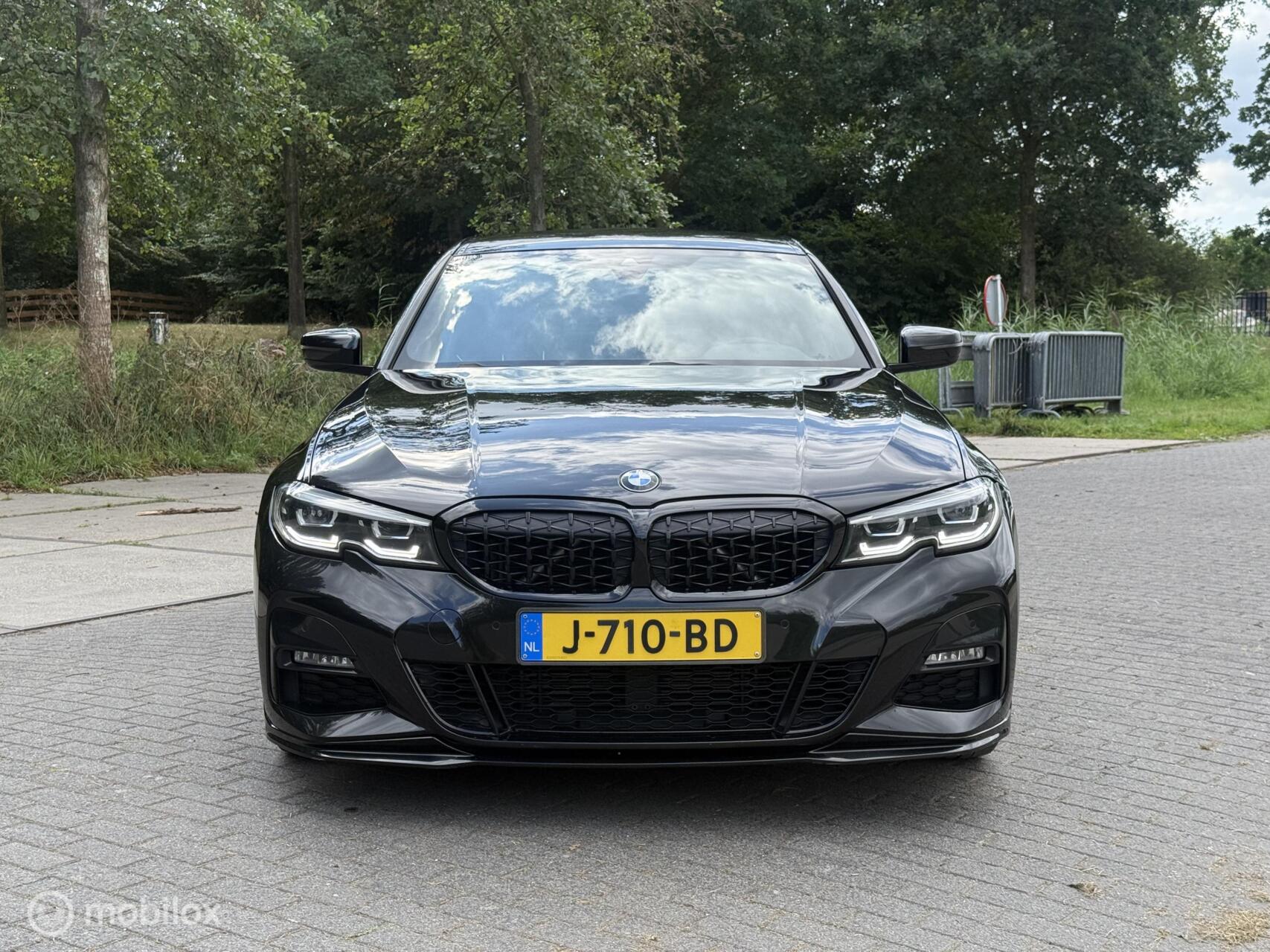 Foto van BMW 318i