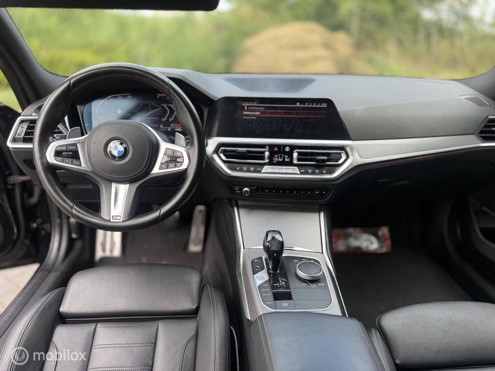Foto van BMW 318i