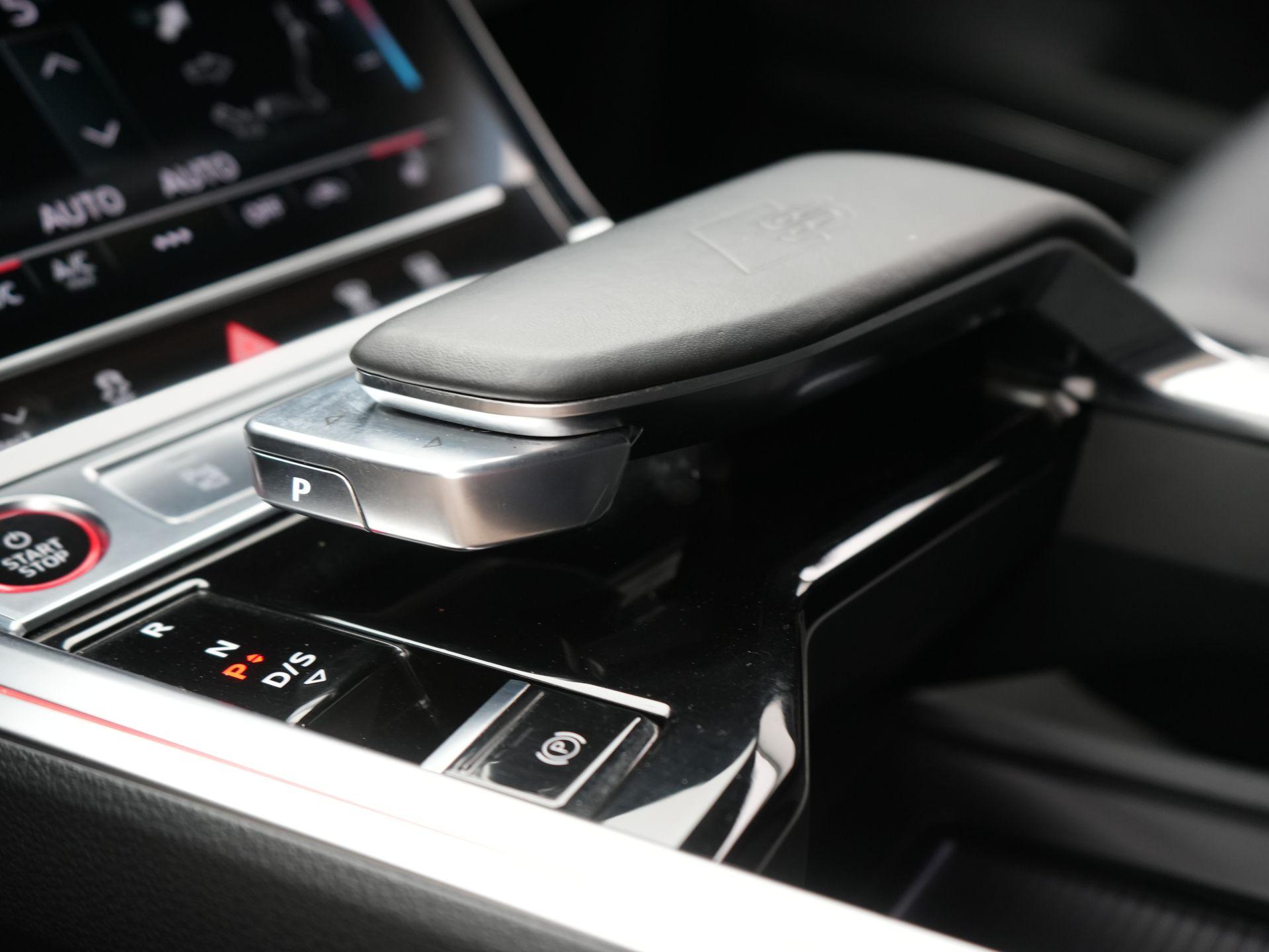 Foto van Audi E-tron S Sportback