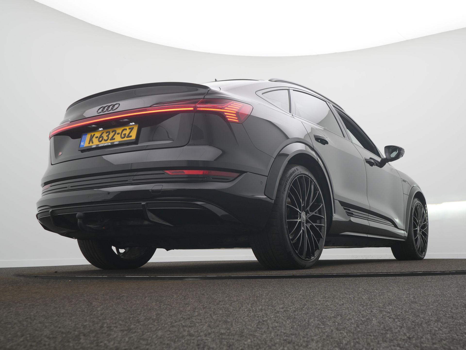 Foto van Audi E-tron S Sportback