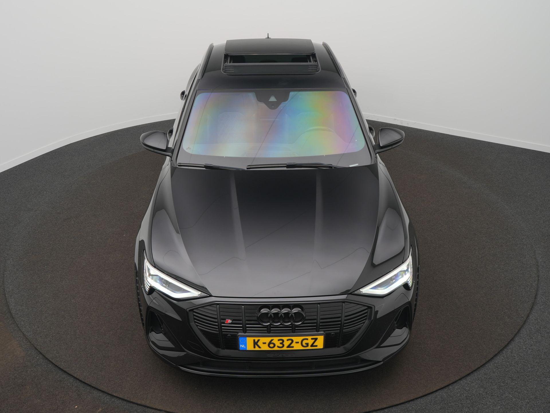 Foto van Audi E-tron S Sportback