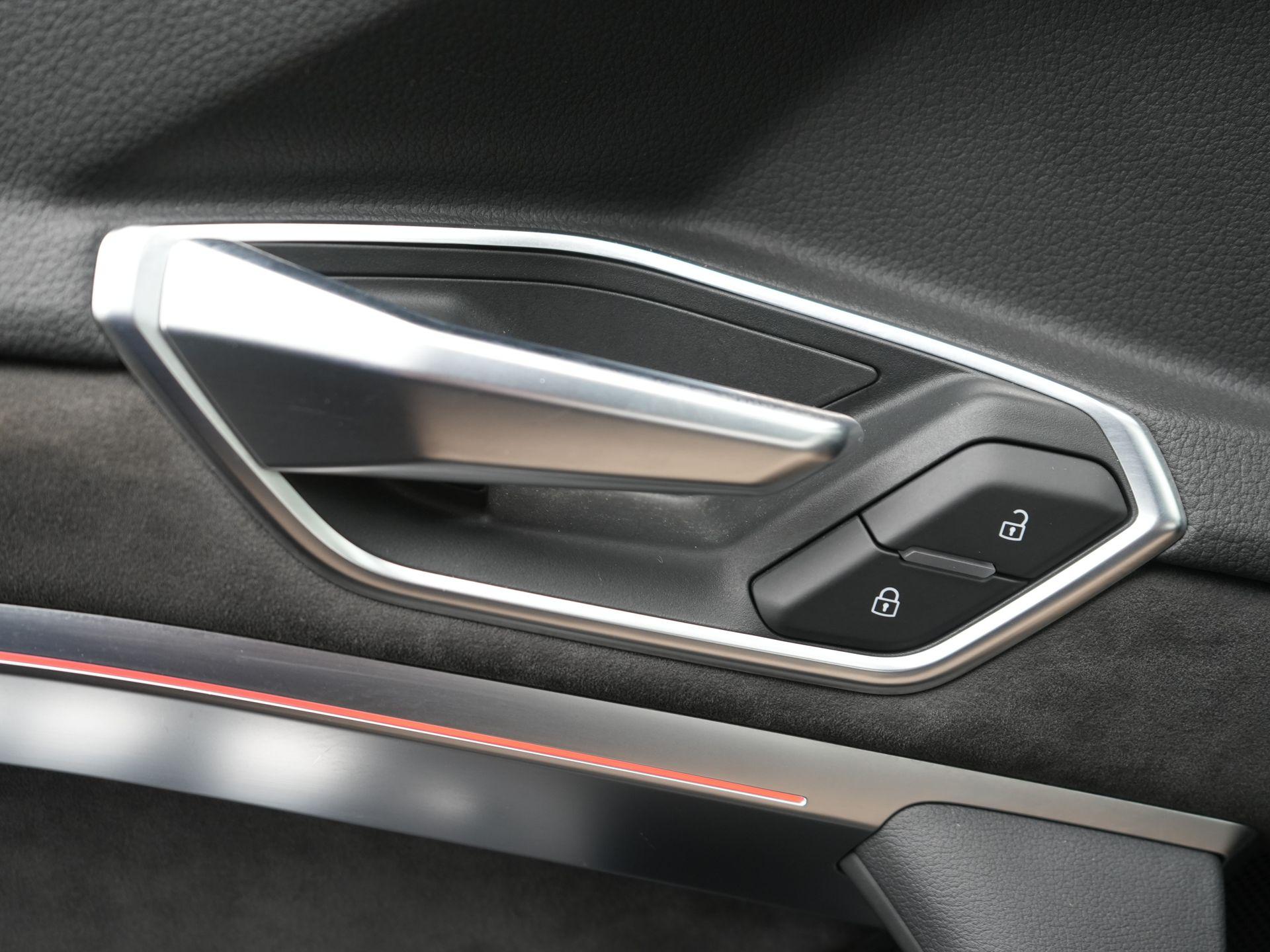 Foto van Audi E-tron S Sportback