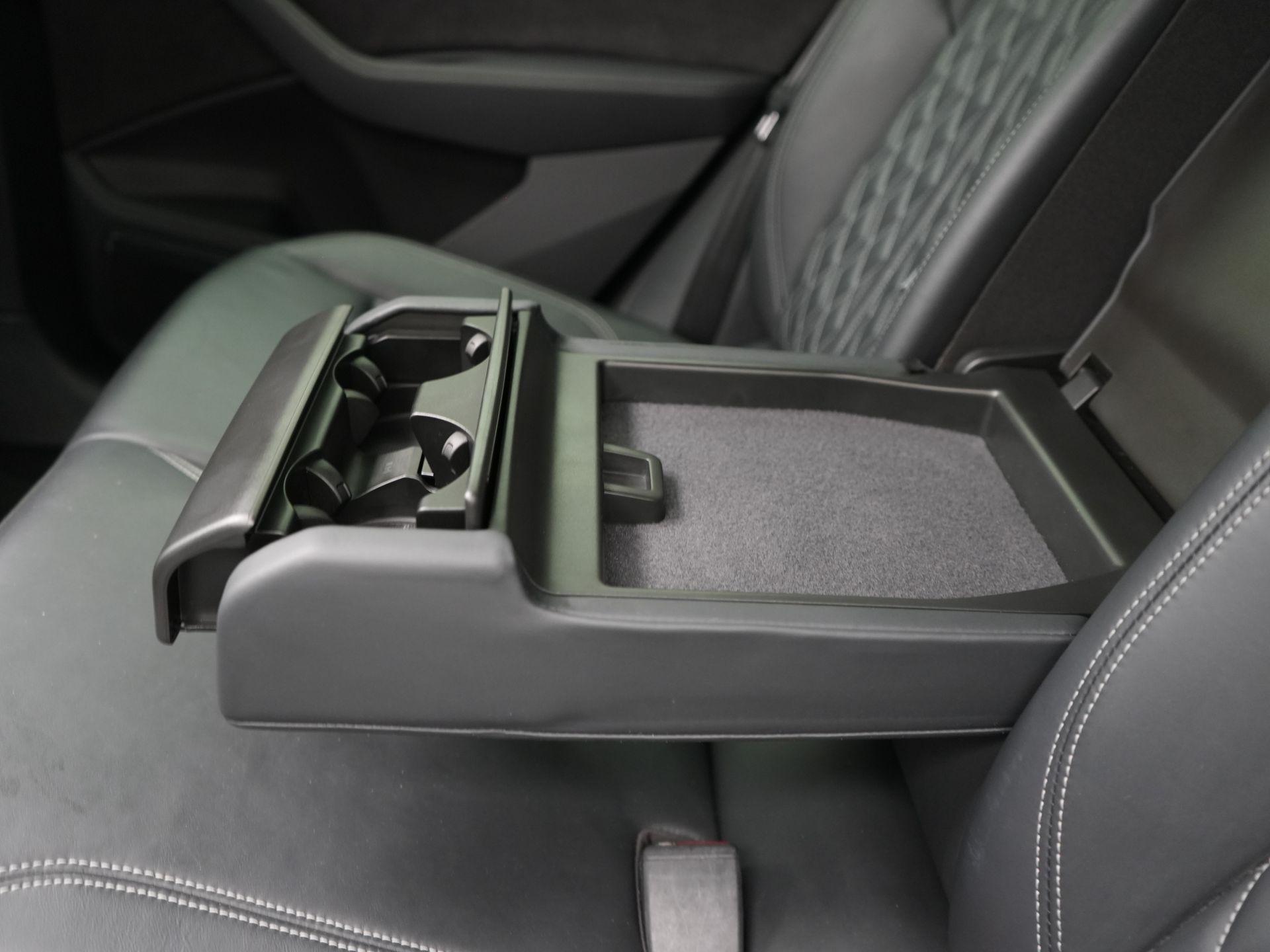 Foto van Audi E-tron S Sportback