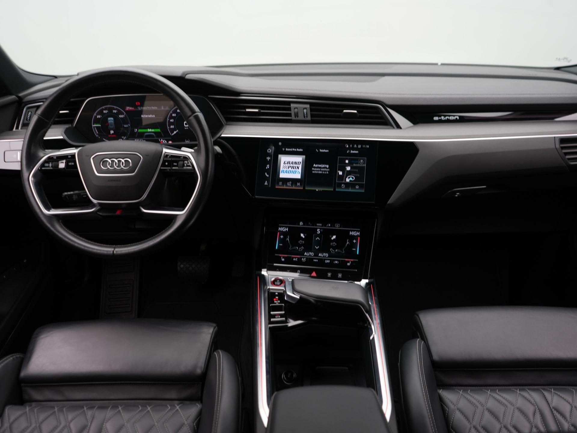 Foto van Audi E-tron S Sportback