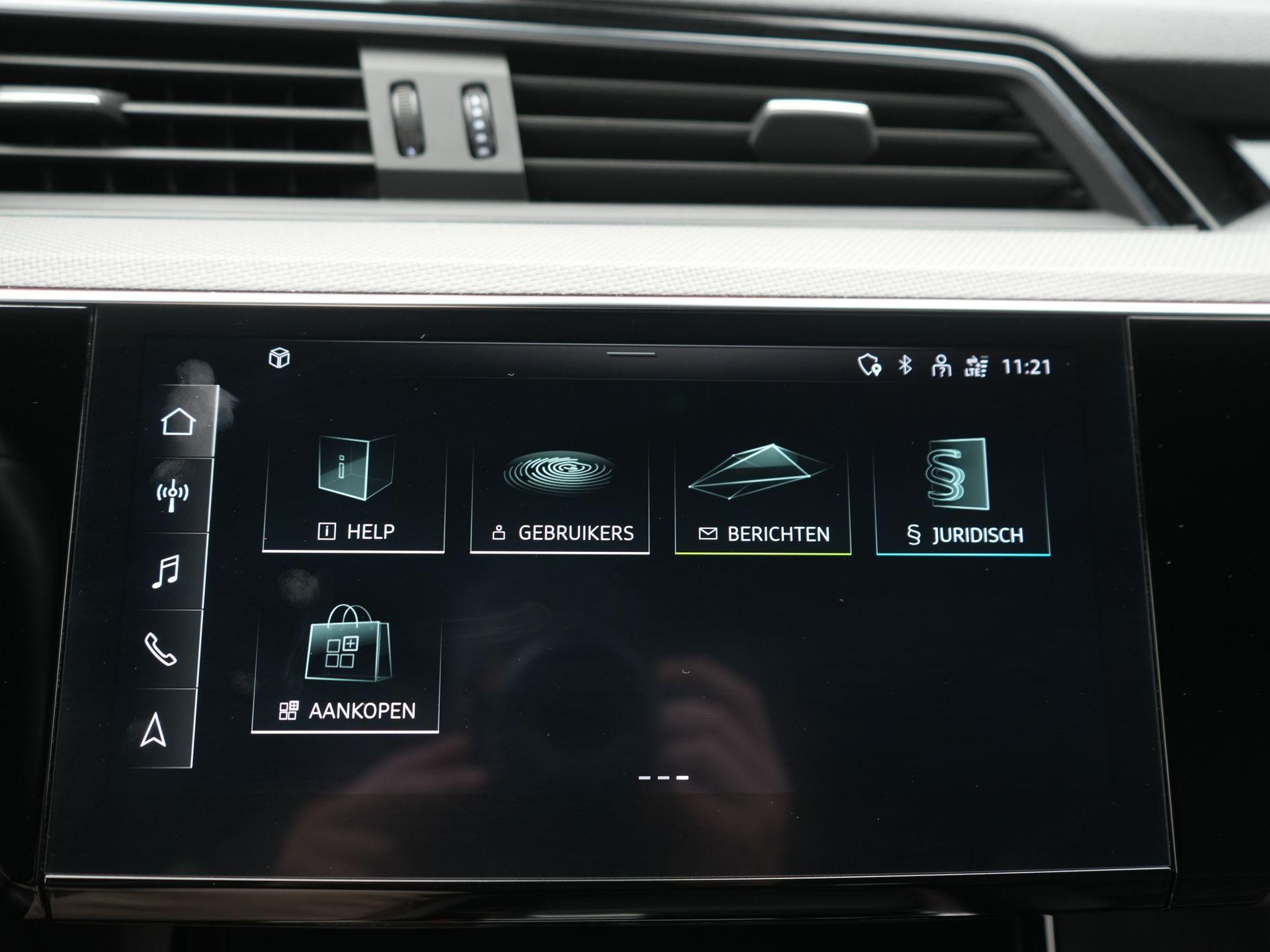 Foto van Audi E-tron S Sportback