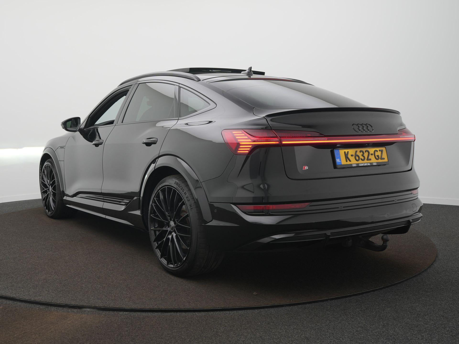 Foto van Audi E-tron S Sportback