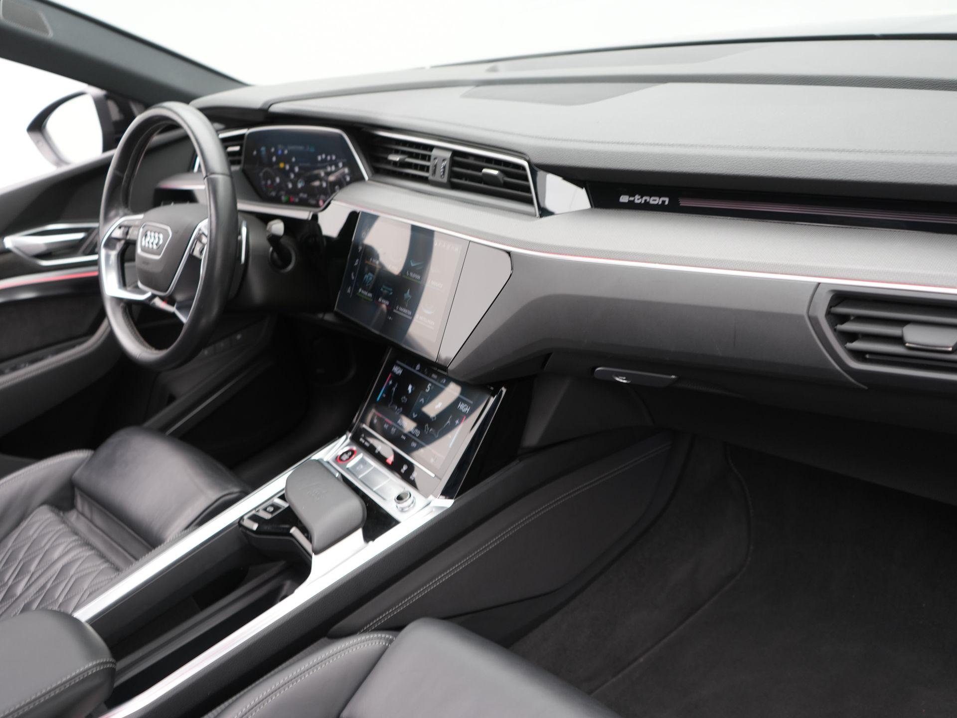 Foto van Audi E-tron S Sportback