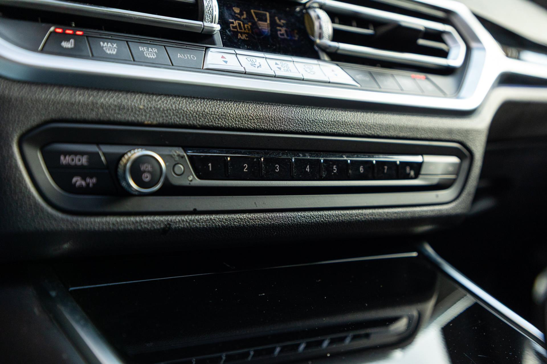 Foto van BMW 318i
