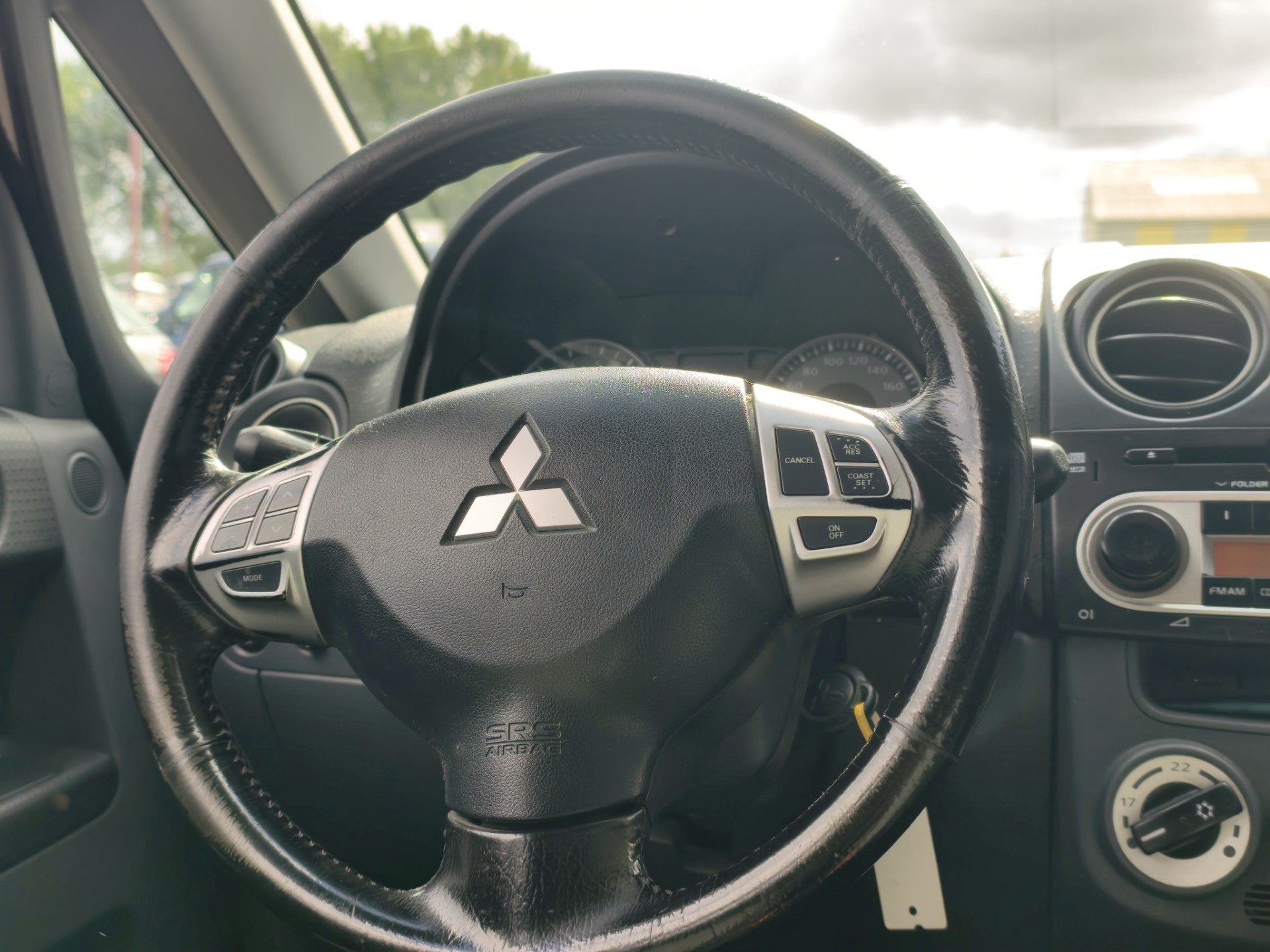 Foto van Mitsubishi Mitsubishi Colt