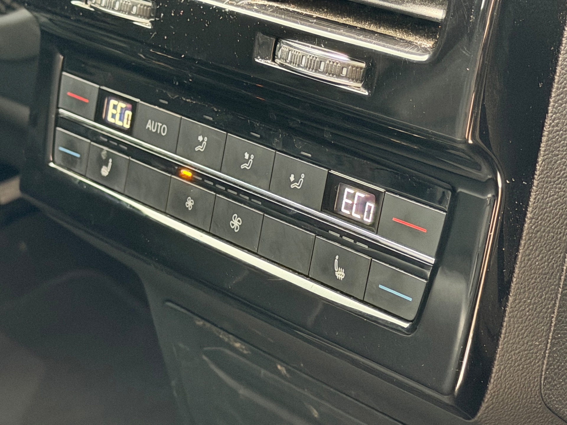 Foto van Volkswagen Touareg R