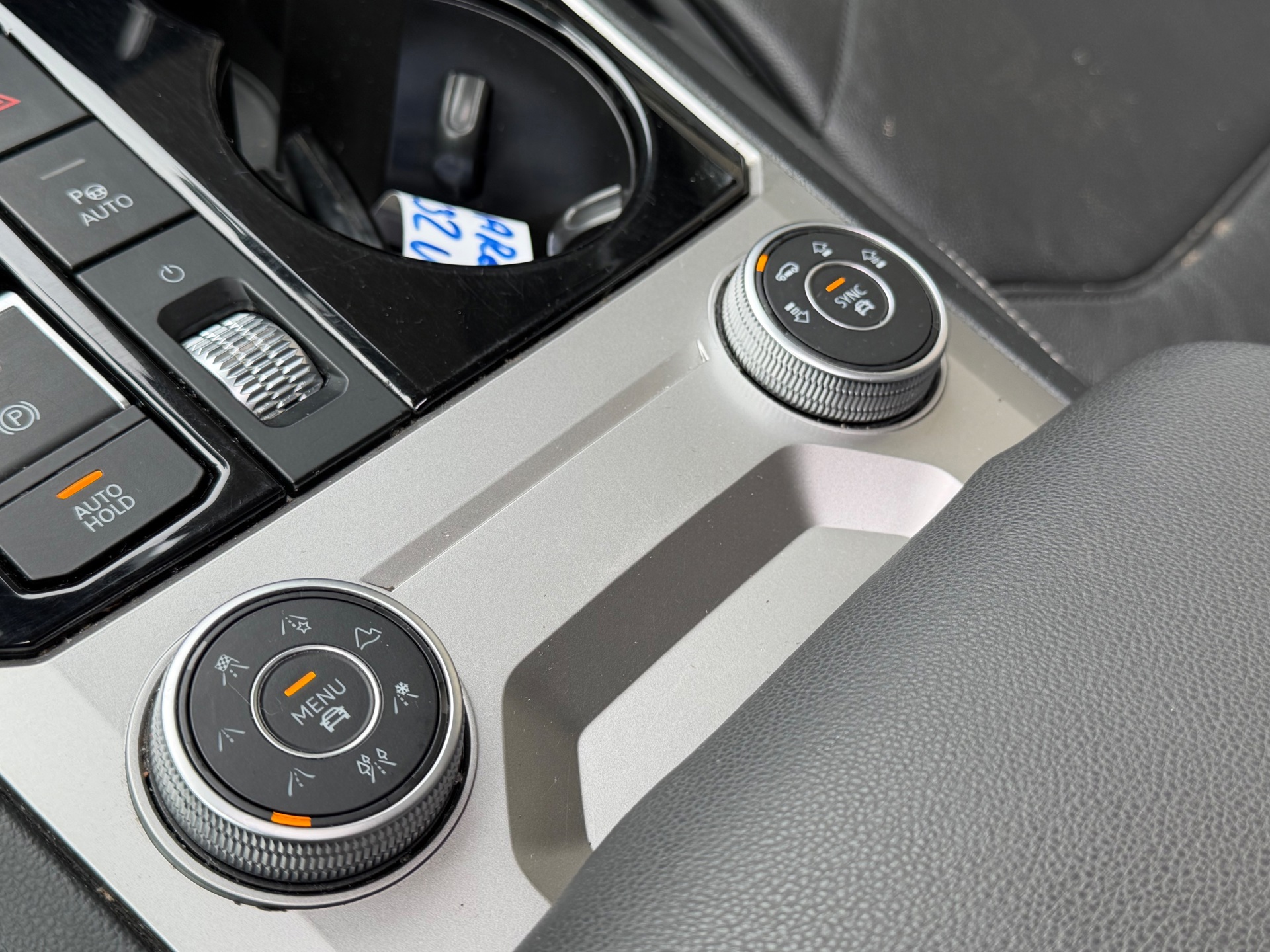 Foto van Volkswagen Touareg R