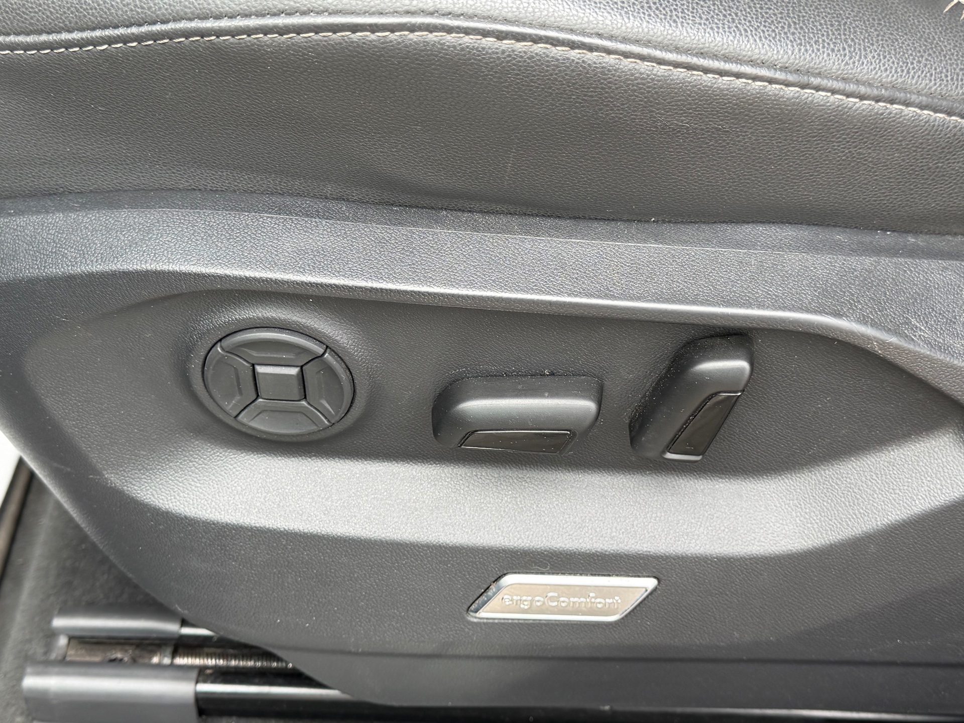 Foto van Volkswagen Touareg R