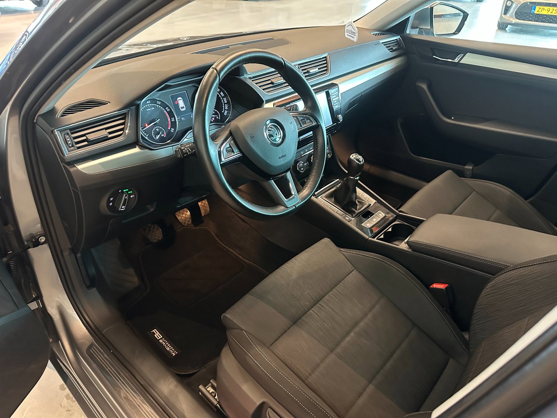 Foto van Skoda Superb