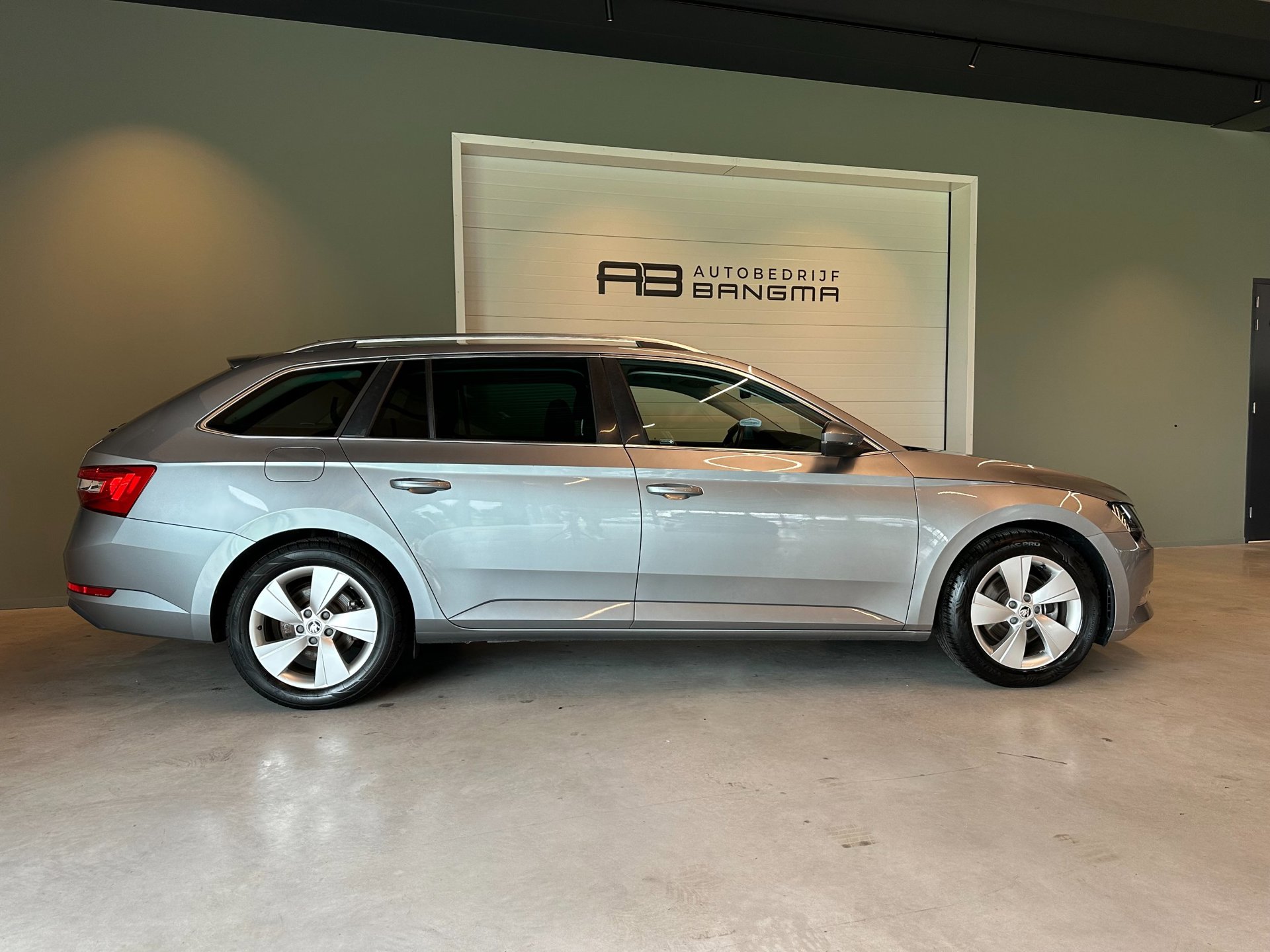 Foto van Skoda Superb