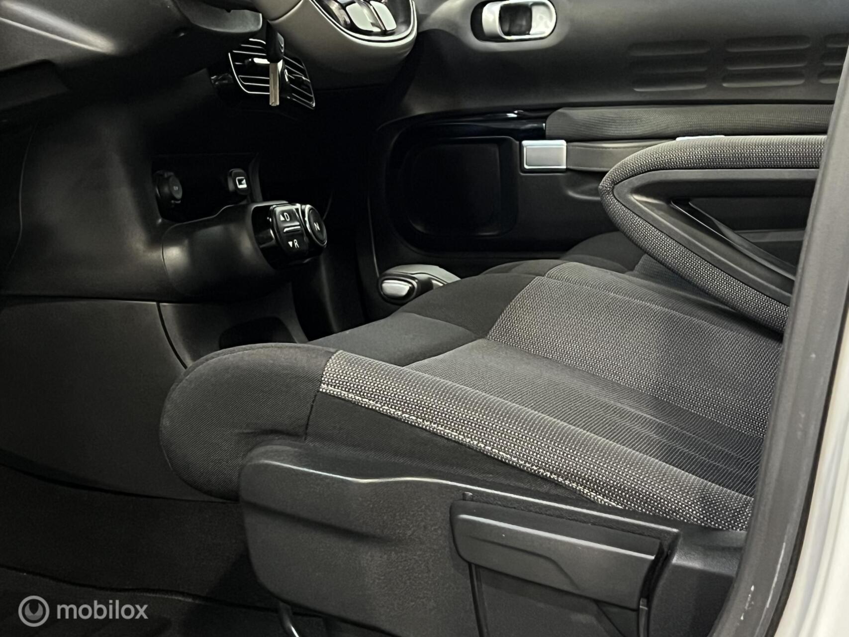 Foto van Citroen C4 Cactus