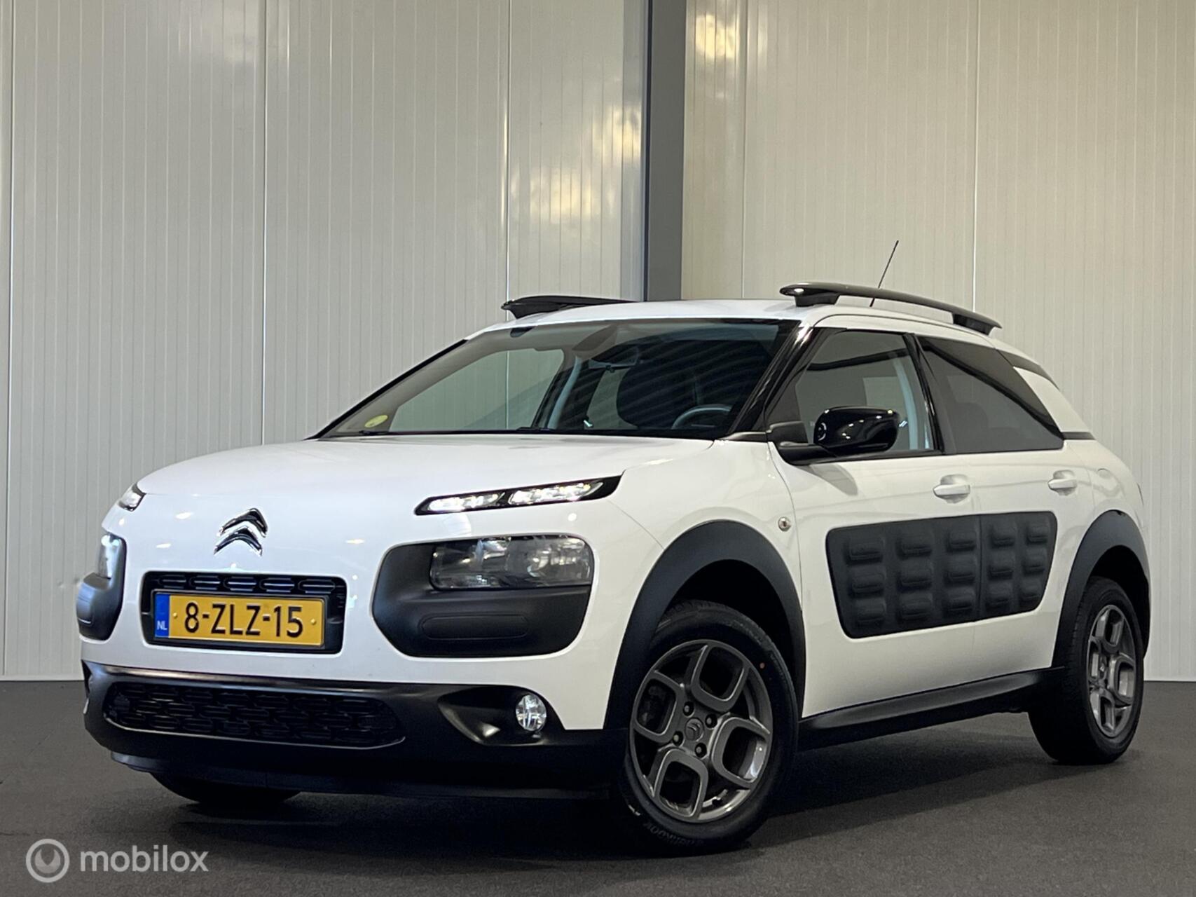 Citroen C4 Cactus 1.6 e-HDi AUTOMAAT Shine [ NAP panorama trekhaak ] 2015 - voorkant