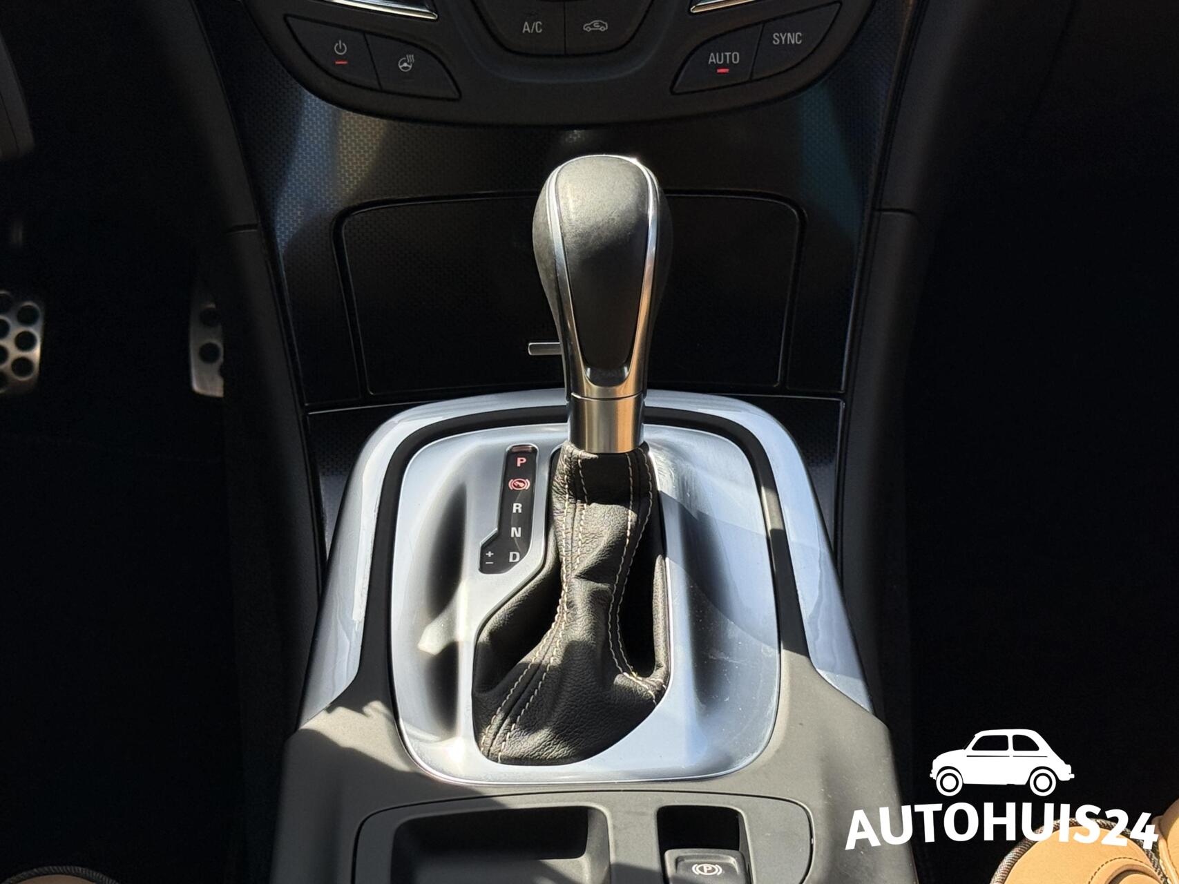 Foto van Opel Insignia Limousine HB