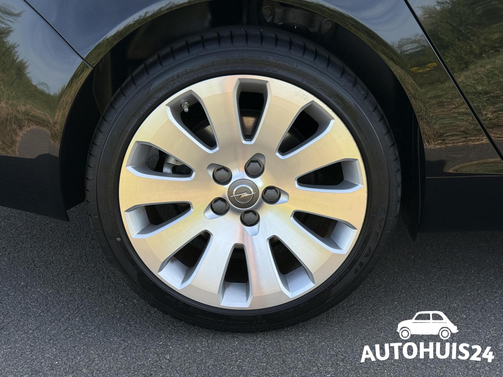 Foto van Opel Insignia Limousine HB