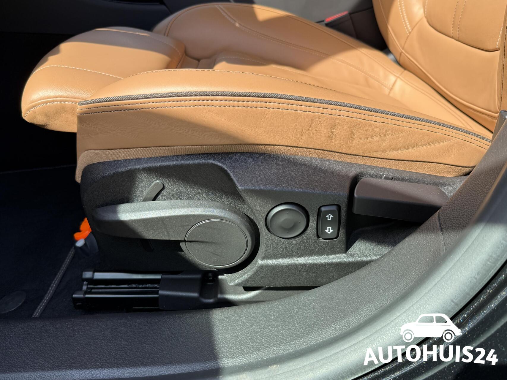 Foto van Opel Insignia Limousine HB