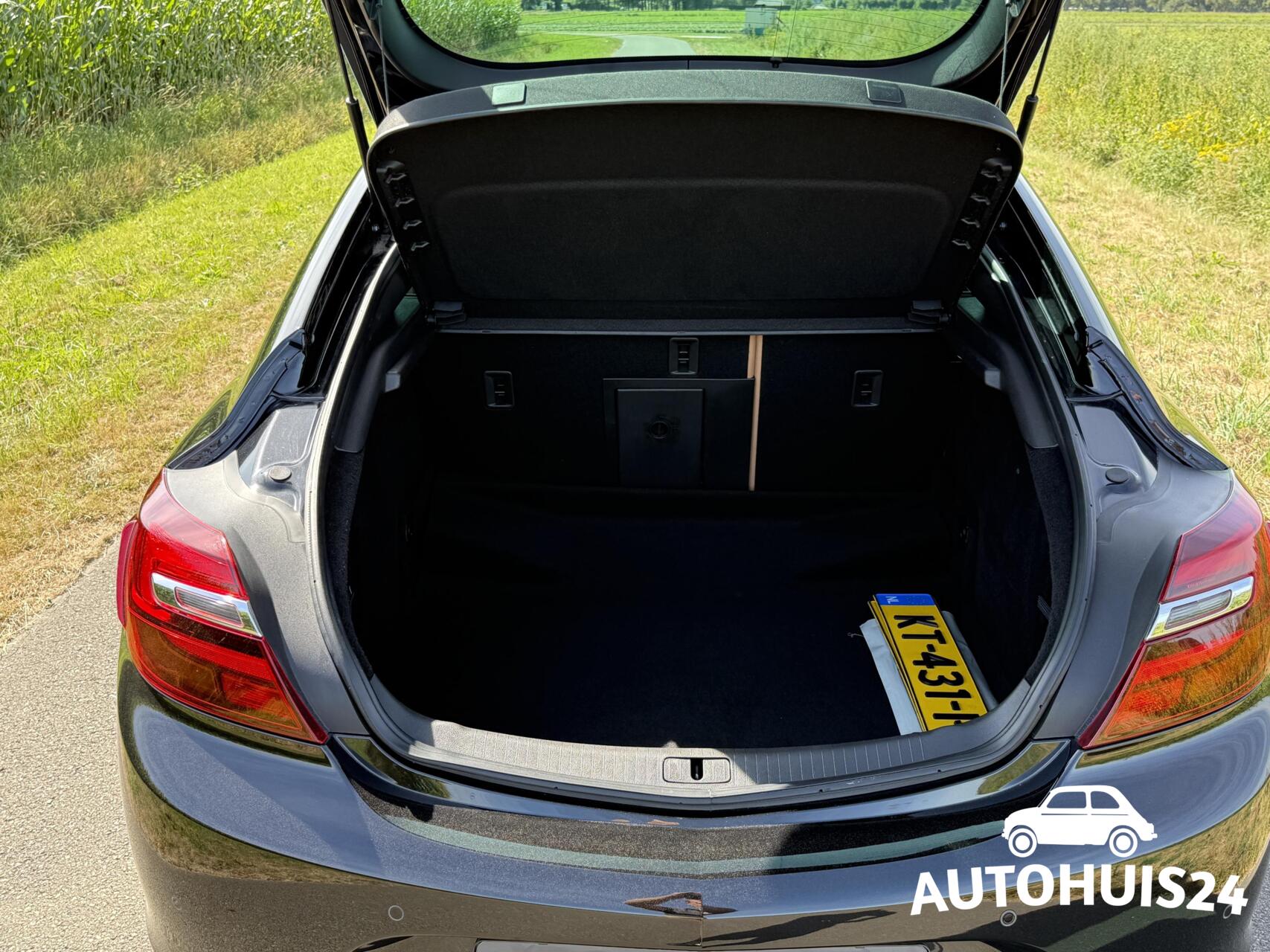 Foto van Opel Insignia Limousine HB