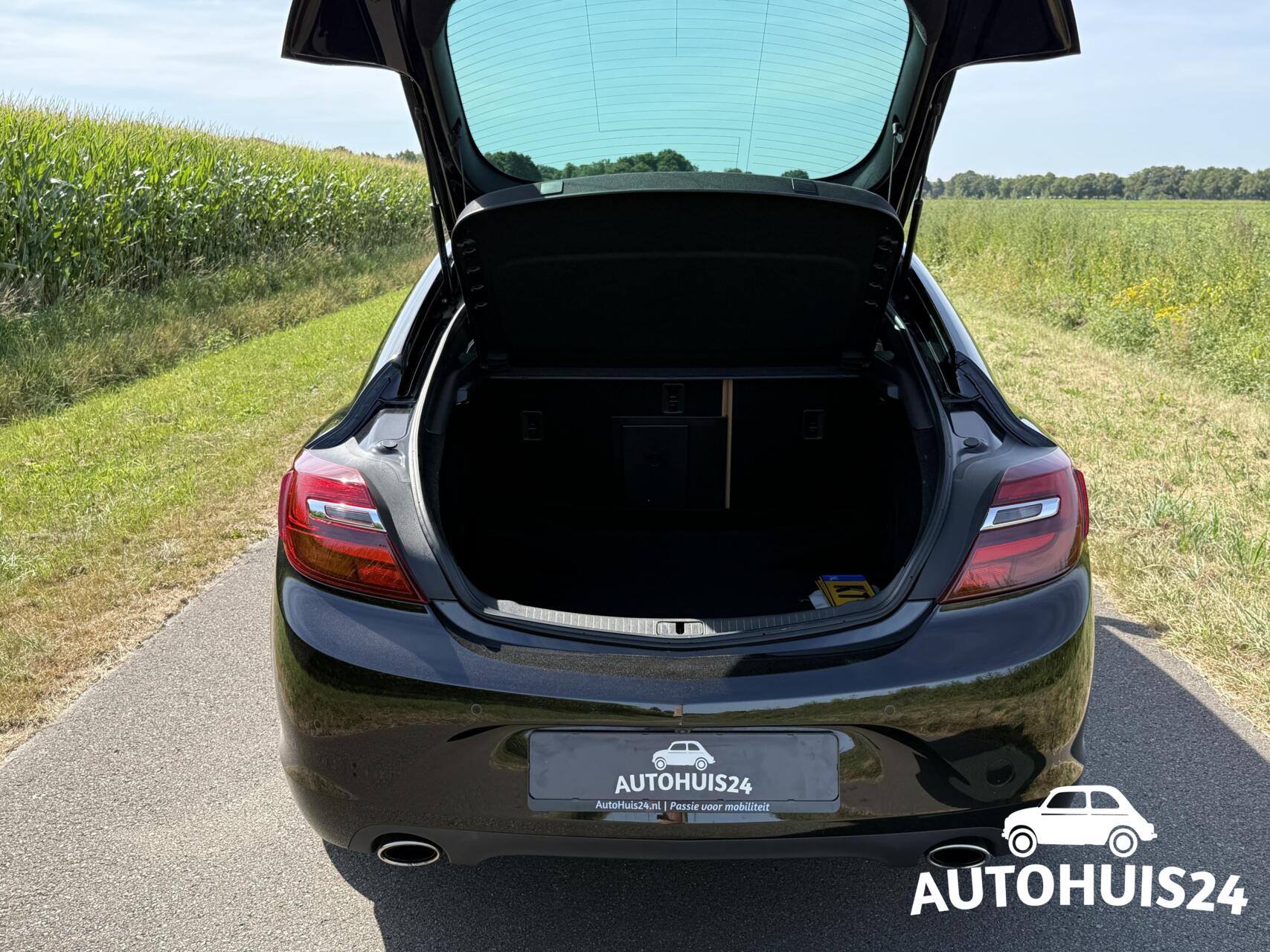 Foto van Opel Insignia Limousine HB