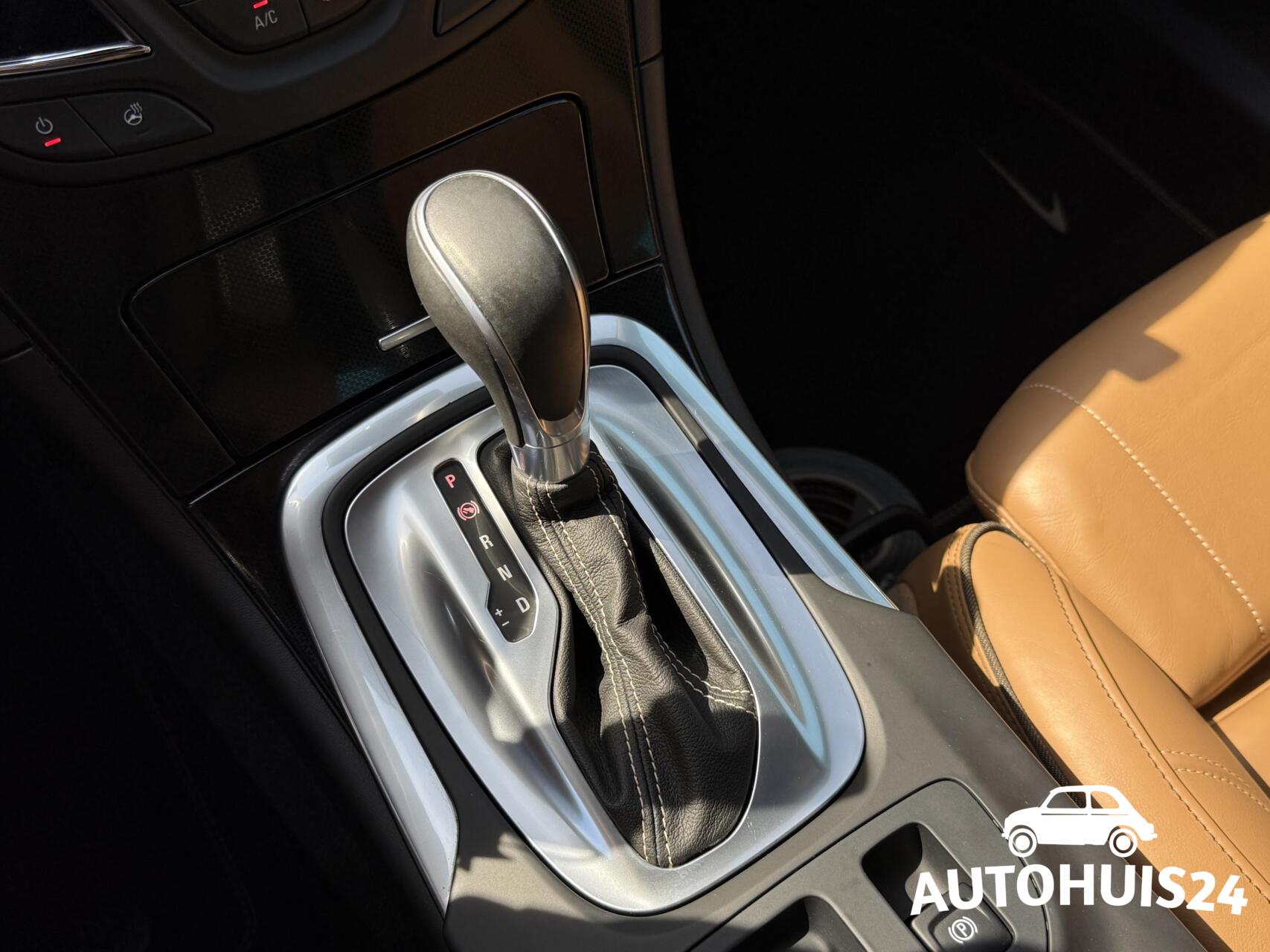 Foto van Opel Insignia Limousine HB