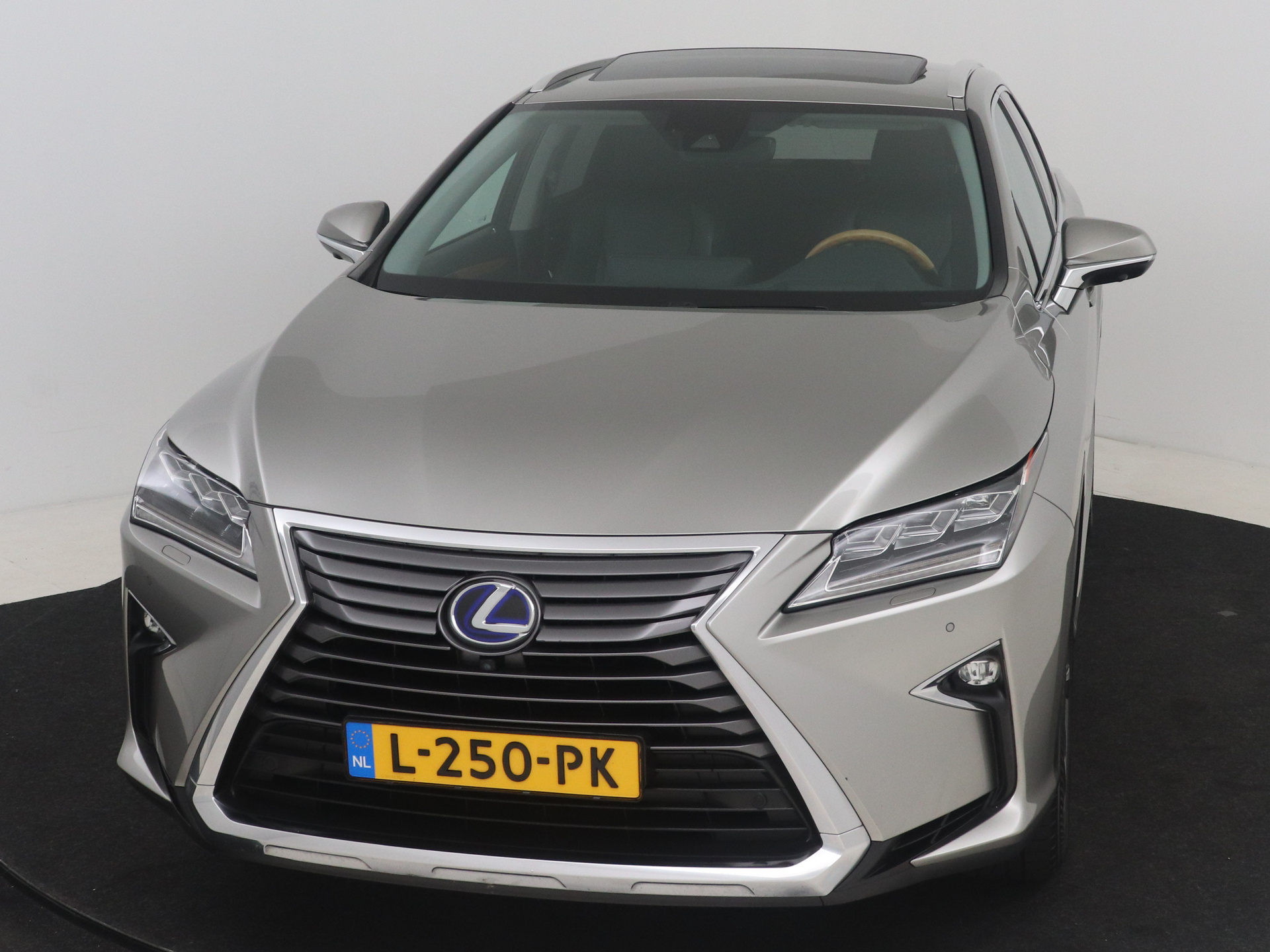 Foto van Lexus Lexus Rx450h