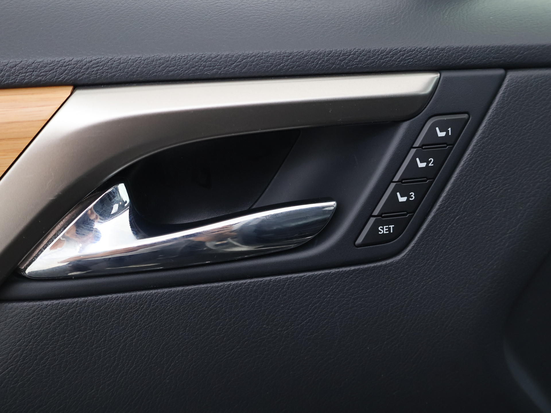 Foto van Lexus Lexus Rx450h
