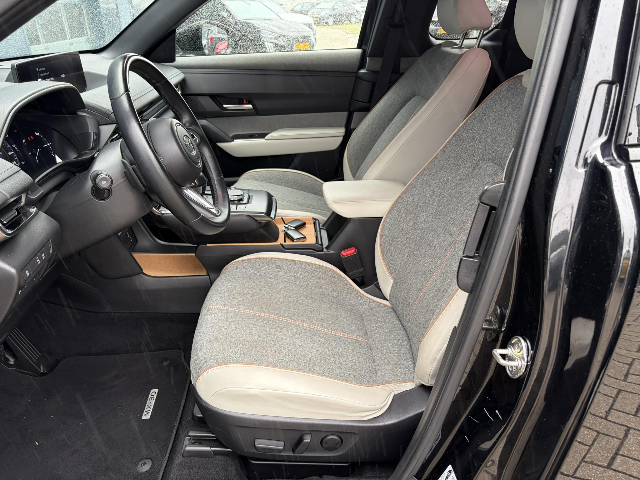 Foto van Mazda Mazda Mx-30