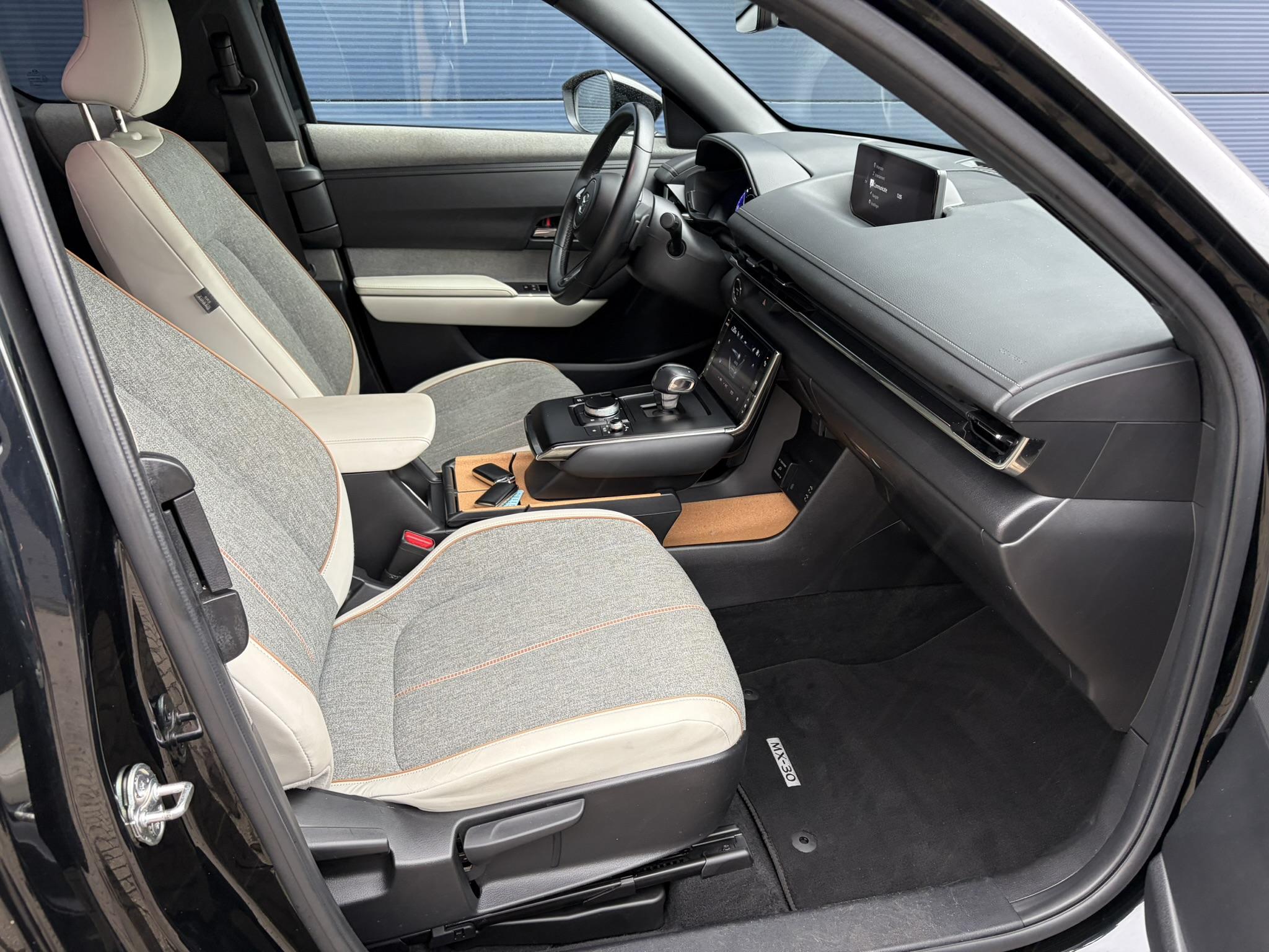 Foto van Mazda Mazda Mx-30
