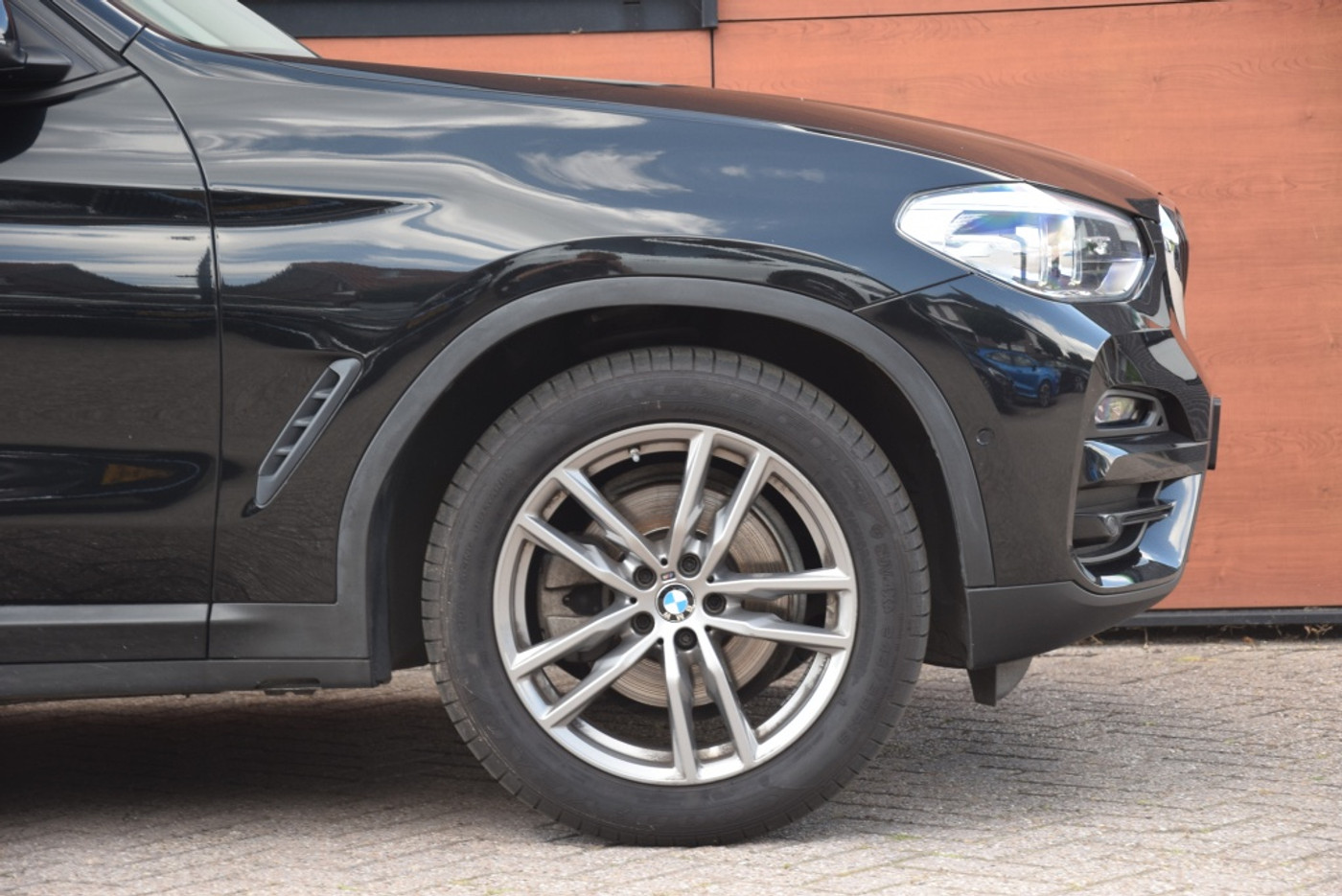 Foto van BMW X3 Xdrive20i