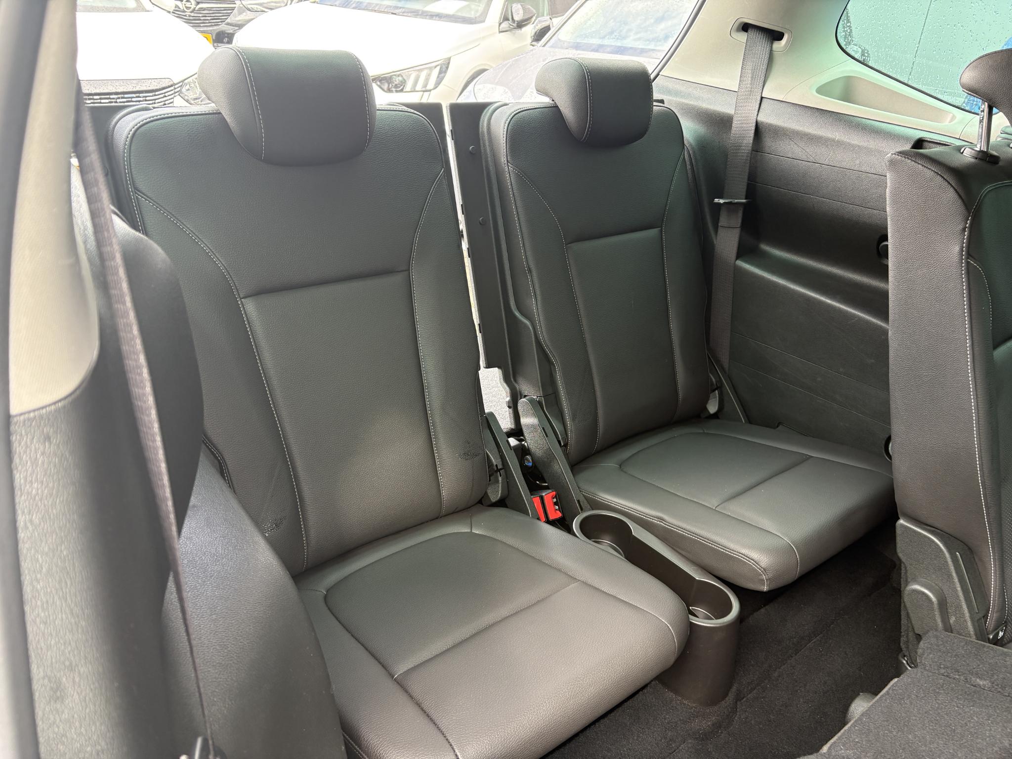 Foto van Opel Zafira Tourer