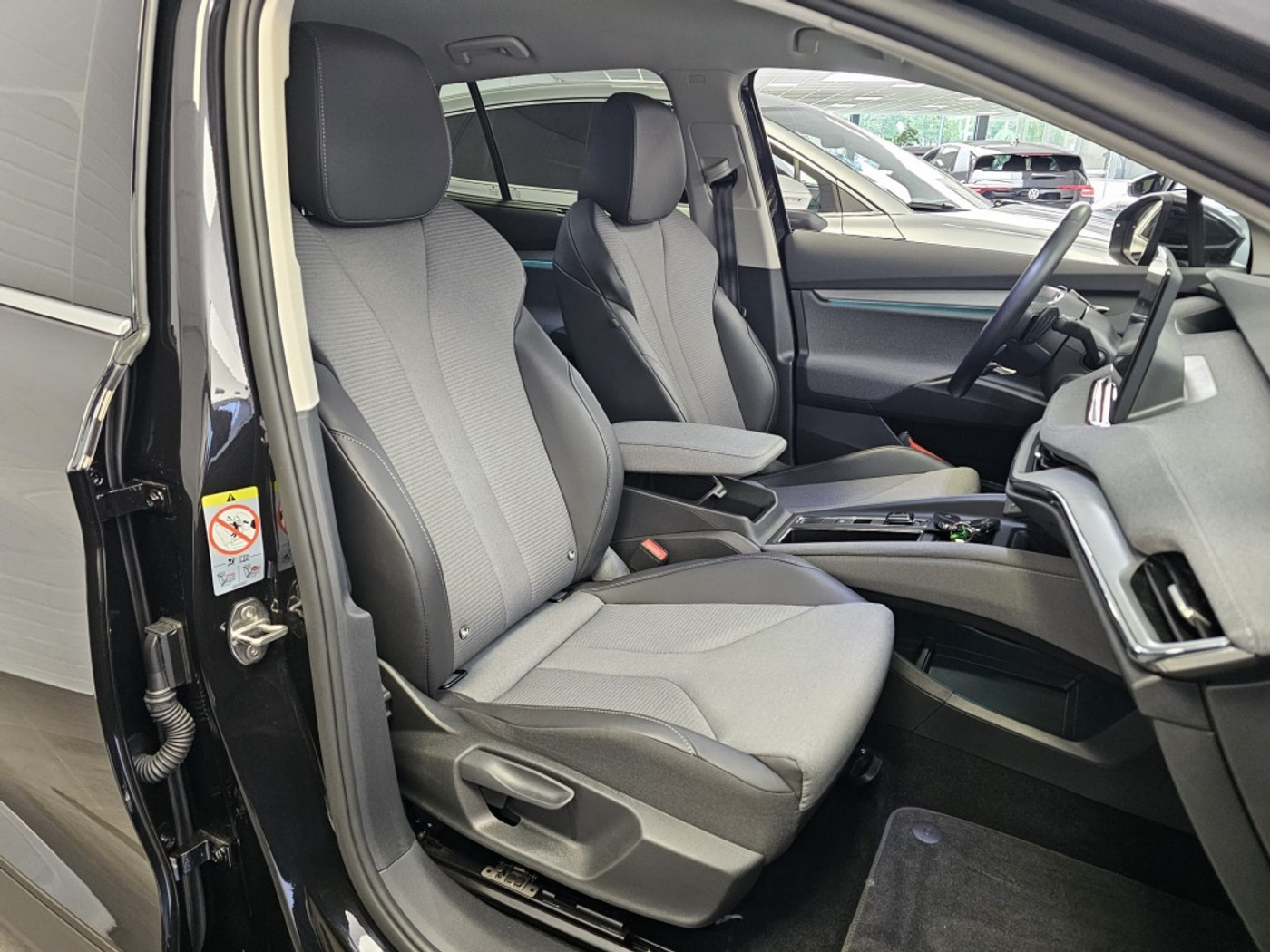 Foto van Skoda Enyaq 60