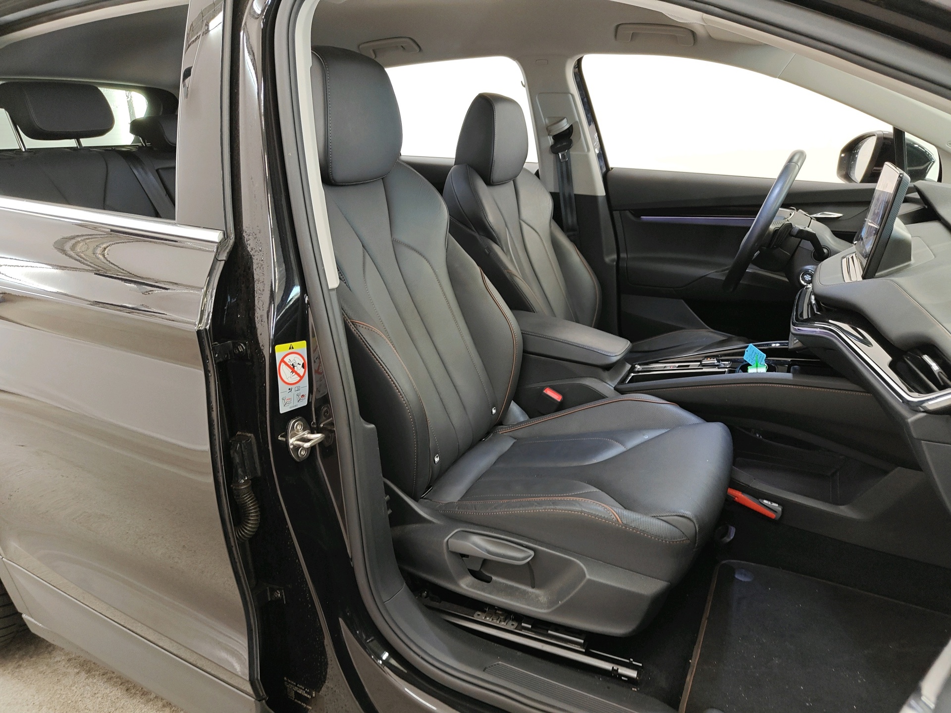Foto van Skoda Enyaq 80