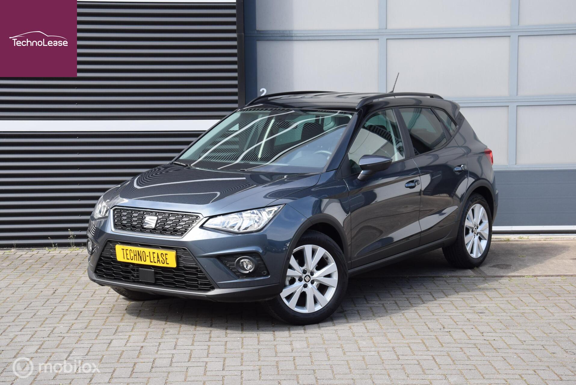 Seat Arona 1.0 TSI Style Business Intense Plus Camera Keyless 2021 - voorkant