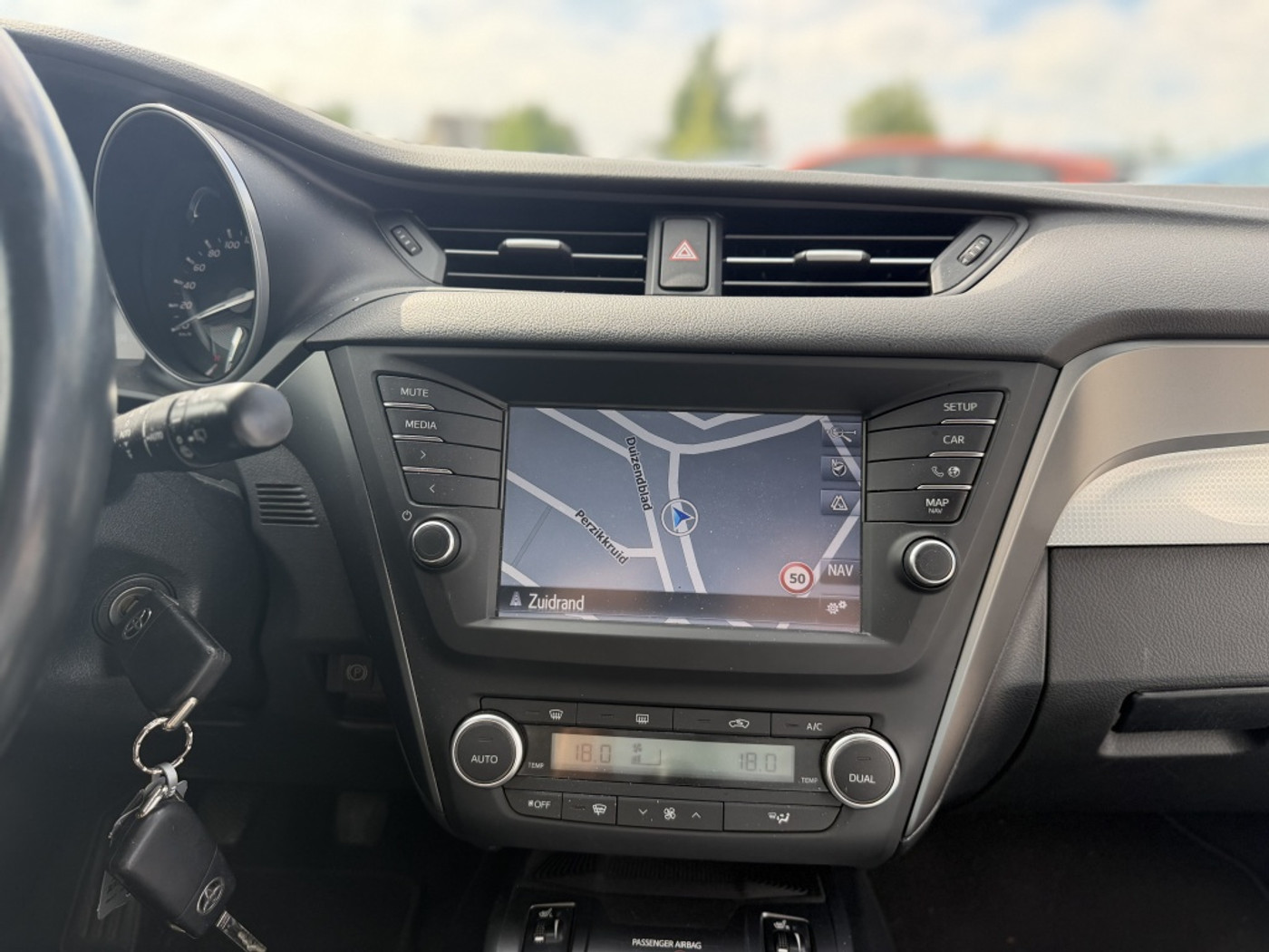 Foto van Toyota Toyota Avensis