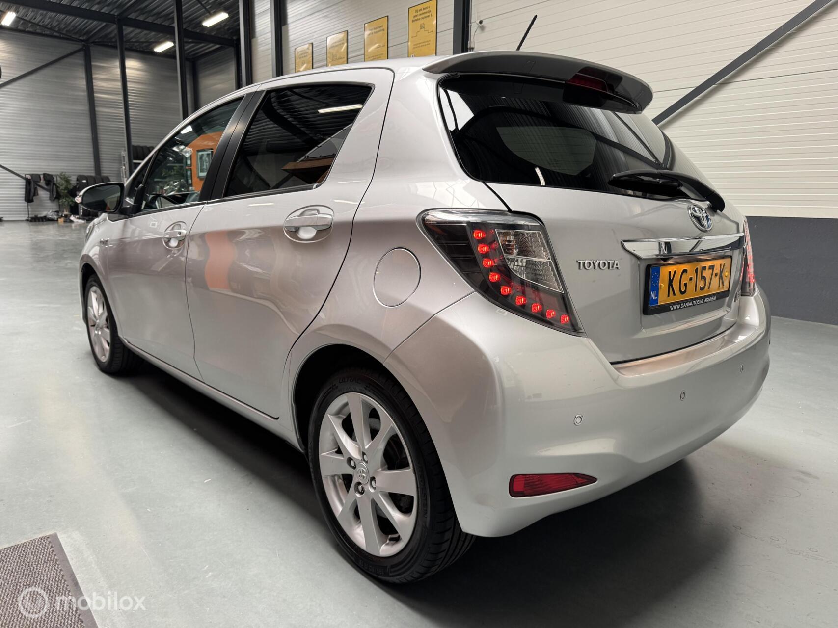 Foto van Toyota Toyota Yaris Hybrid