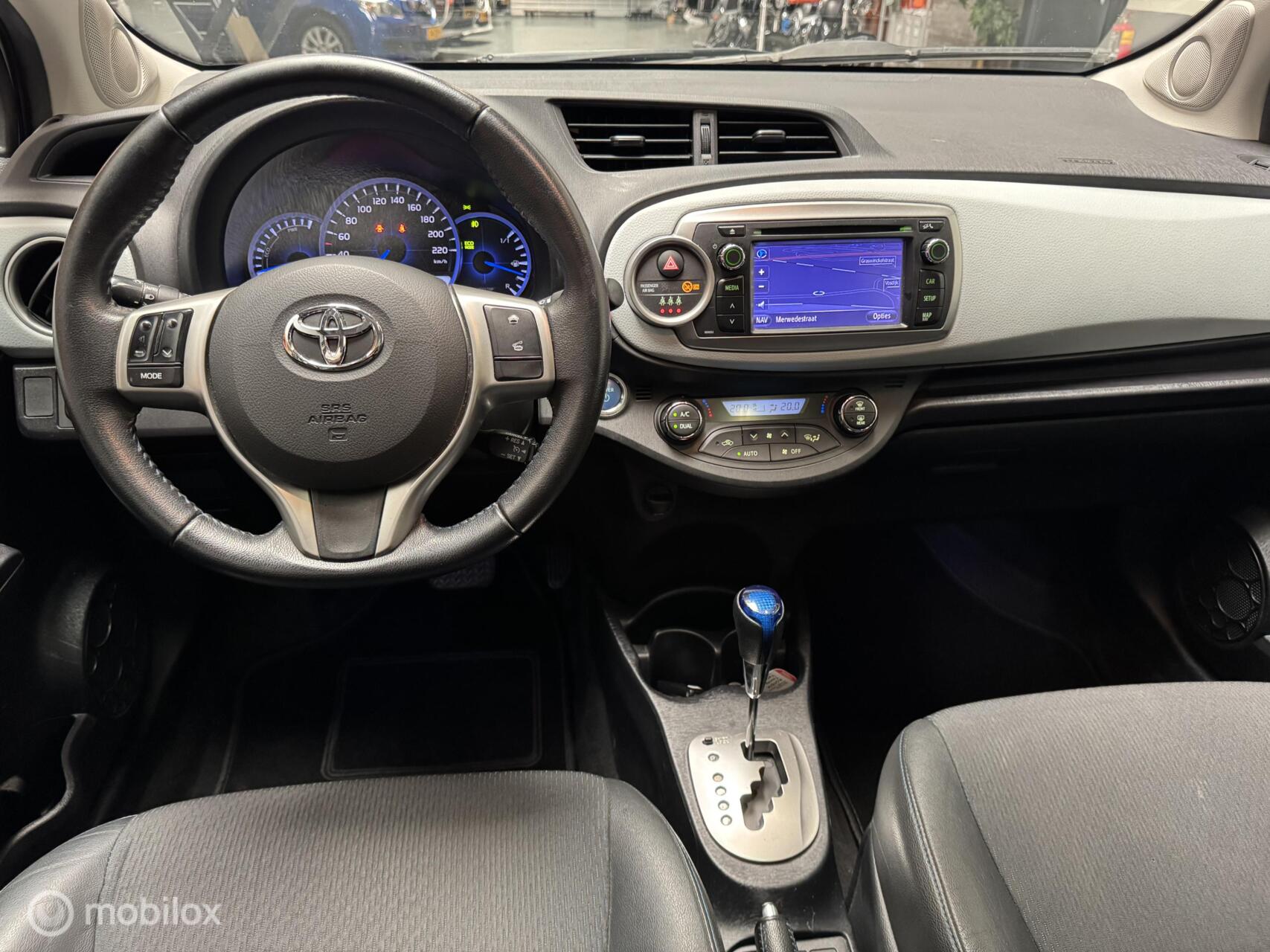 Foto van Toyota Toyota Yaris Hybrid