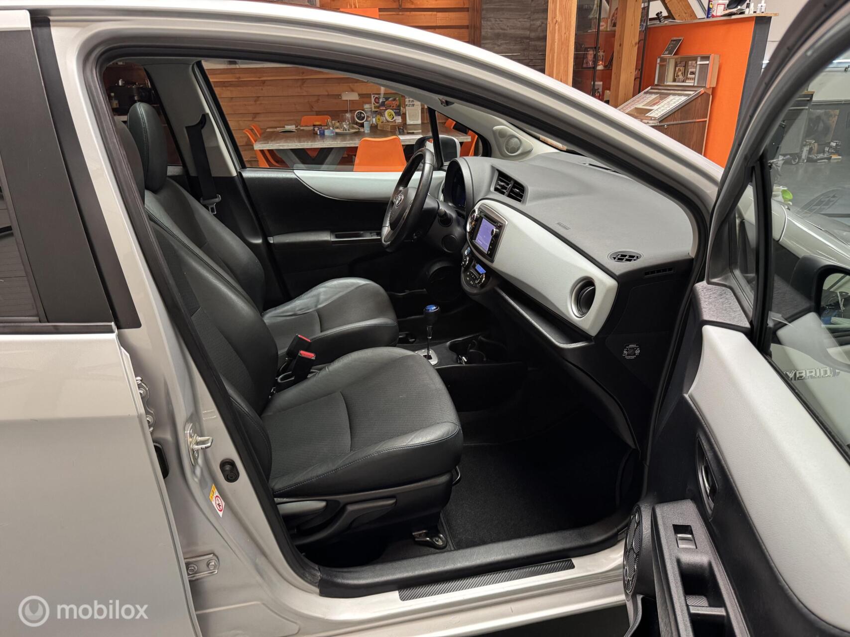 Foto van Toyota Toyota Yaris Hybrid