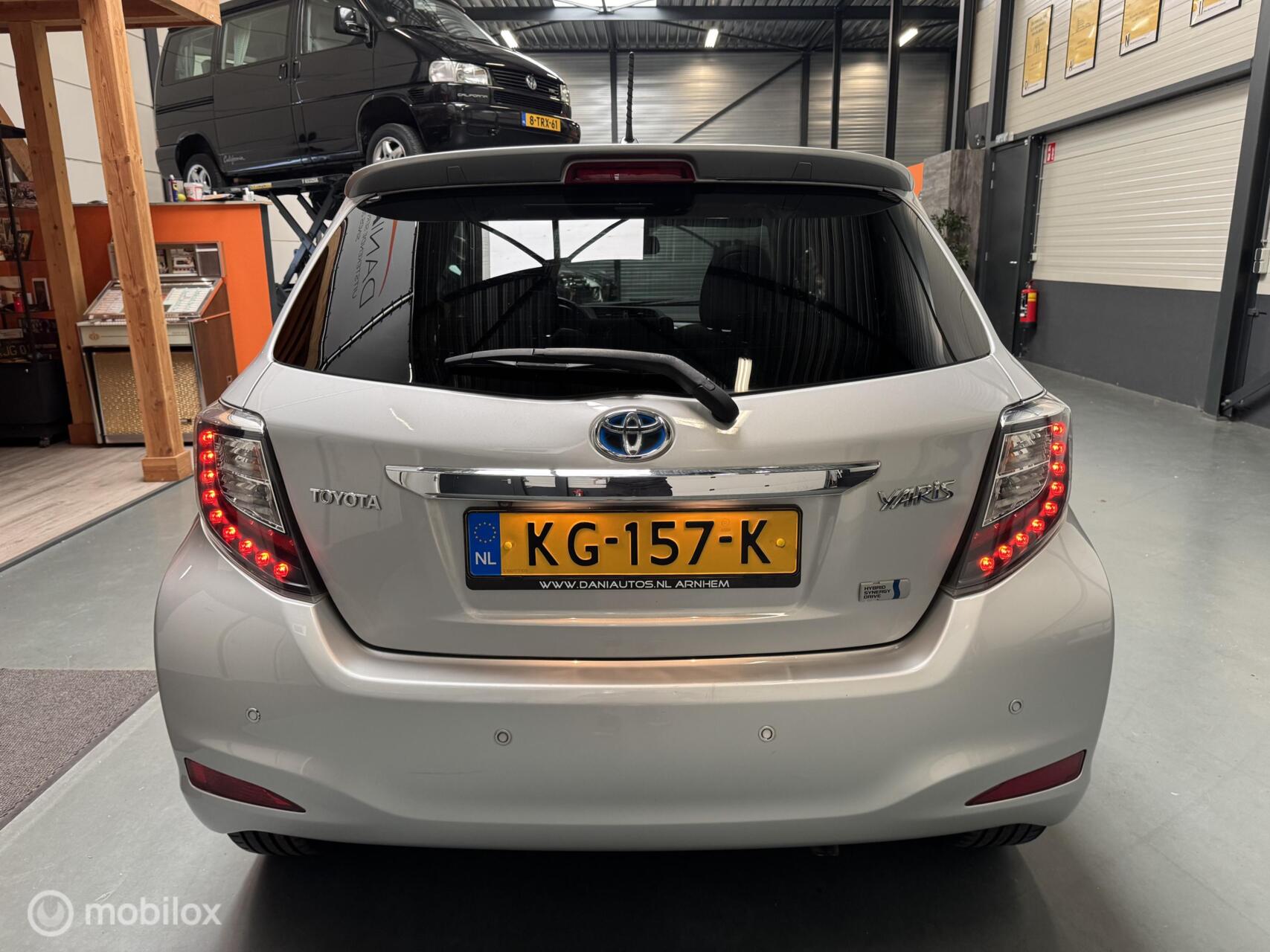 Foto van Toyota Toyota Yaris Hybrid